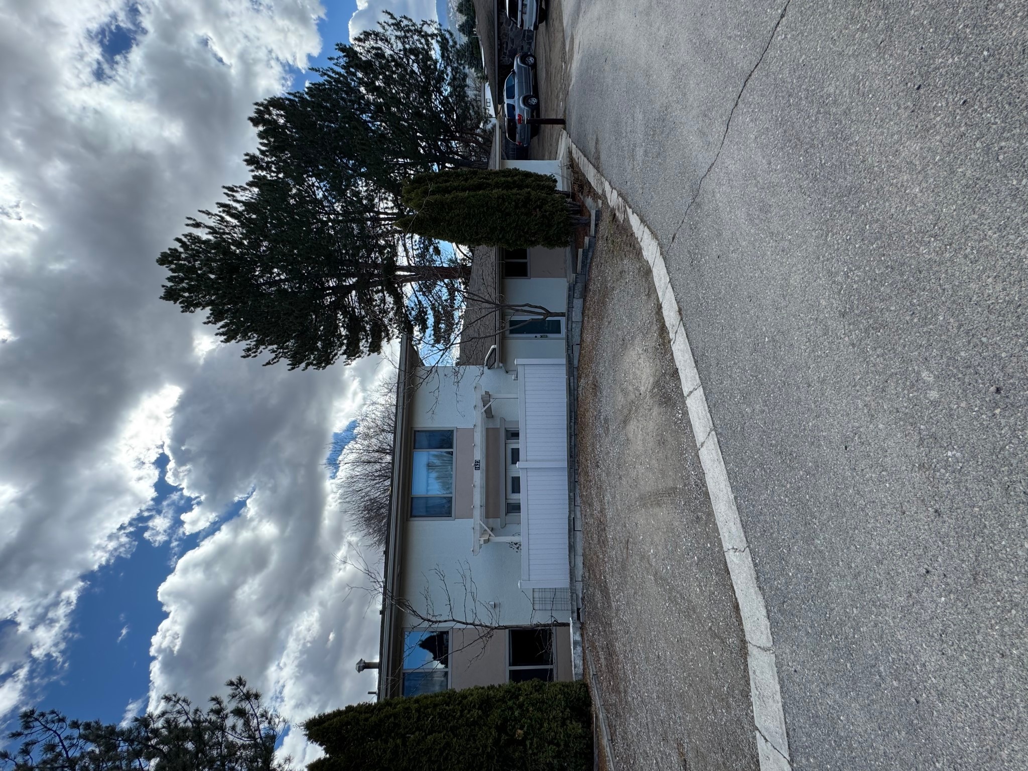 1623 Clements Road Property Photo 2