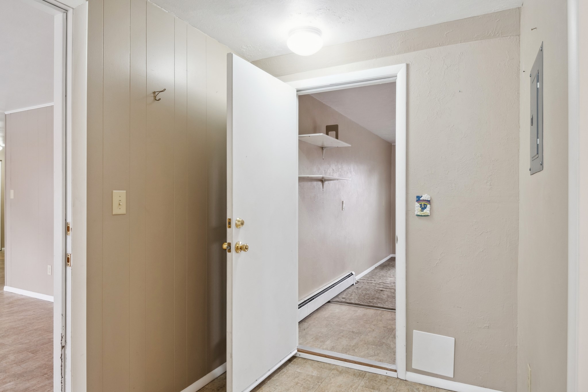 1623 Clements Road Property Photo 17