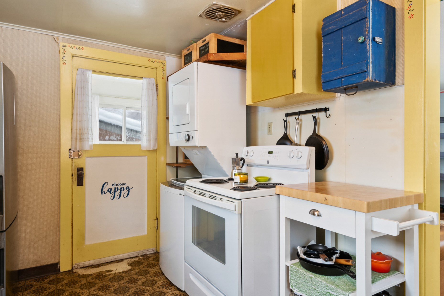 2207 Wylie Avenue Property Photo 11