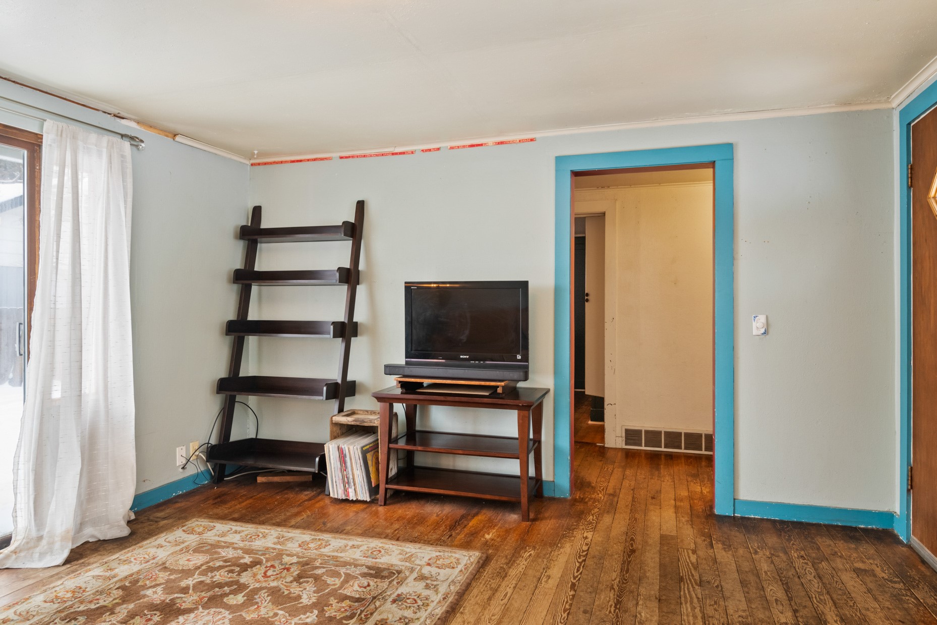 2207 Wylie Avenue Property Photo 15