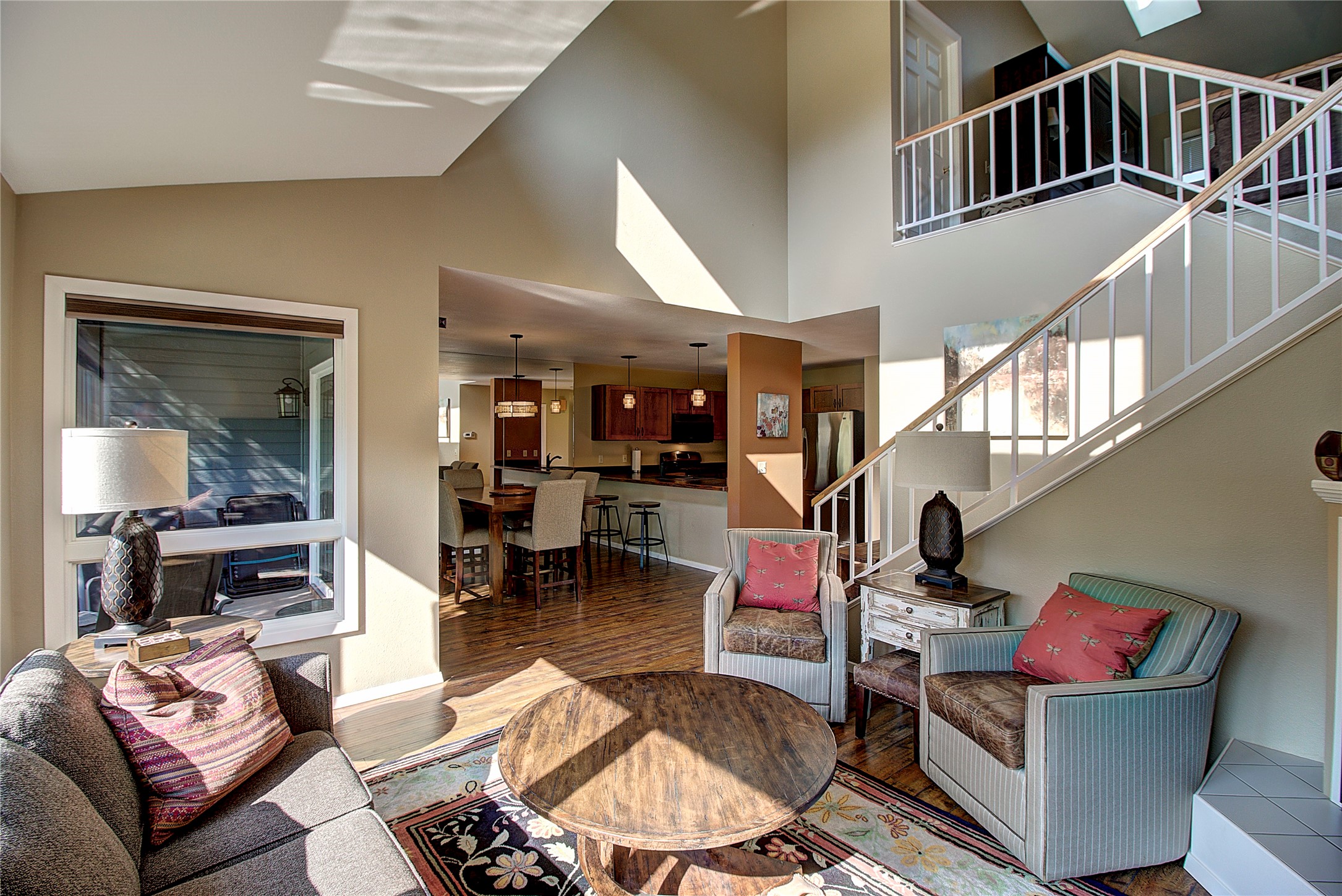 695 Saint Andrews Drive Property Photo 4