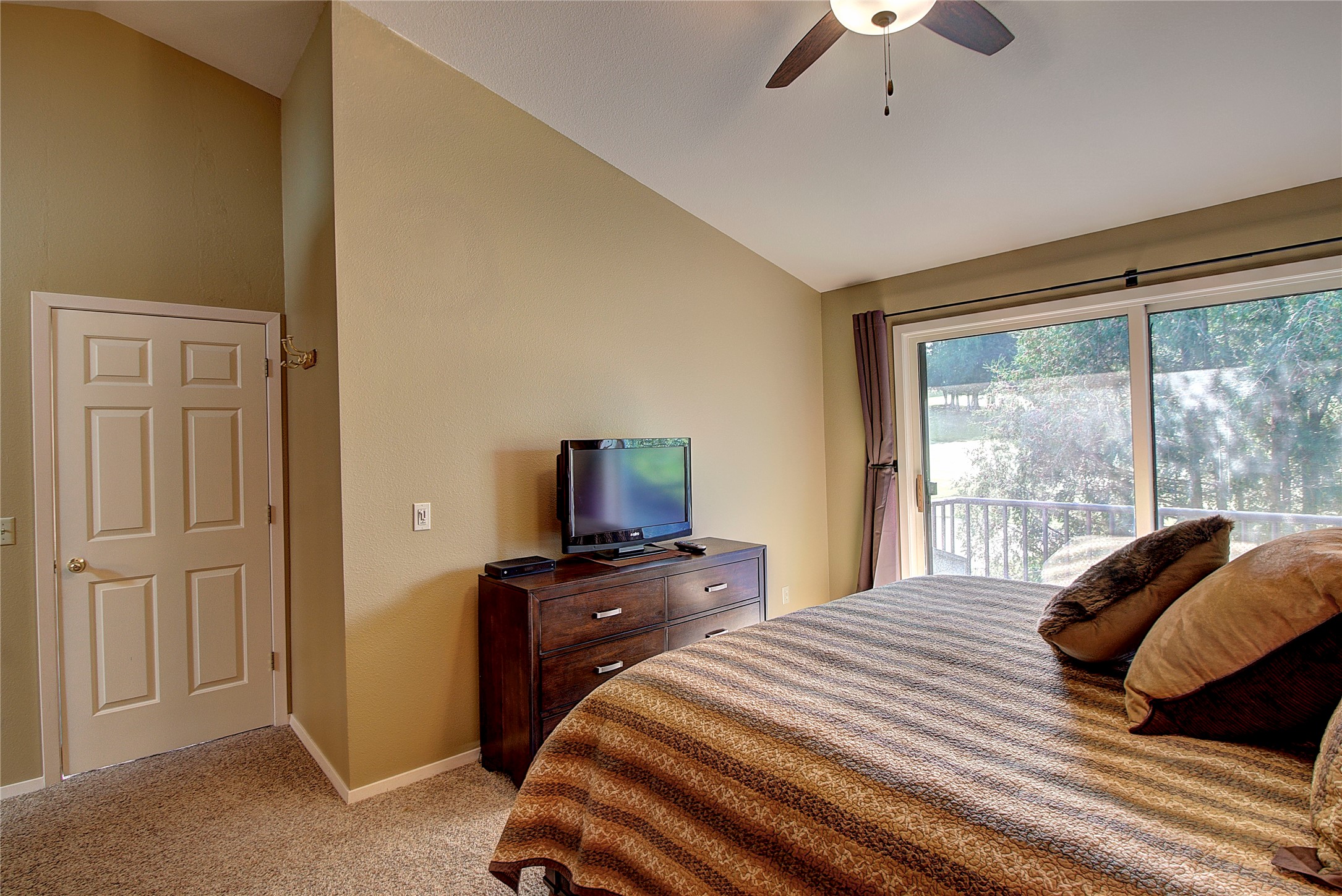 695 Saint Andrews Drive Property Photo 28