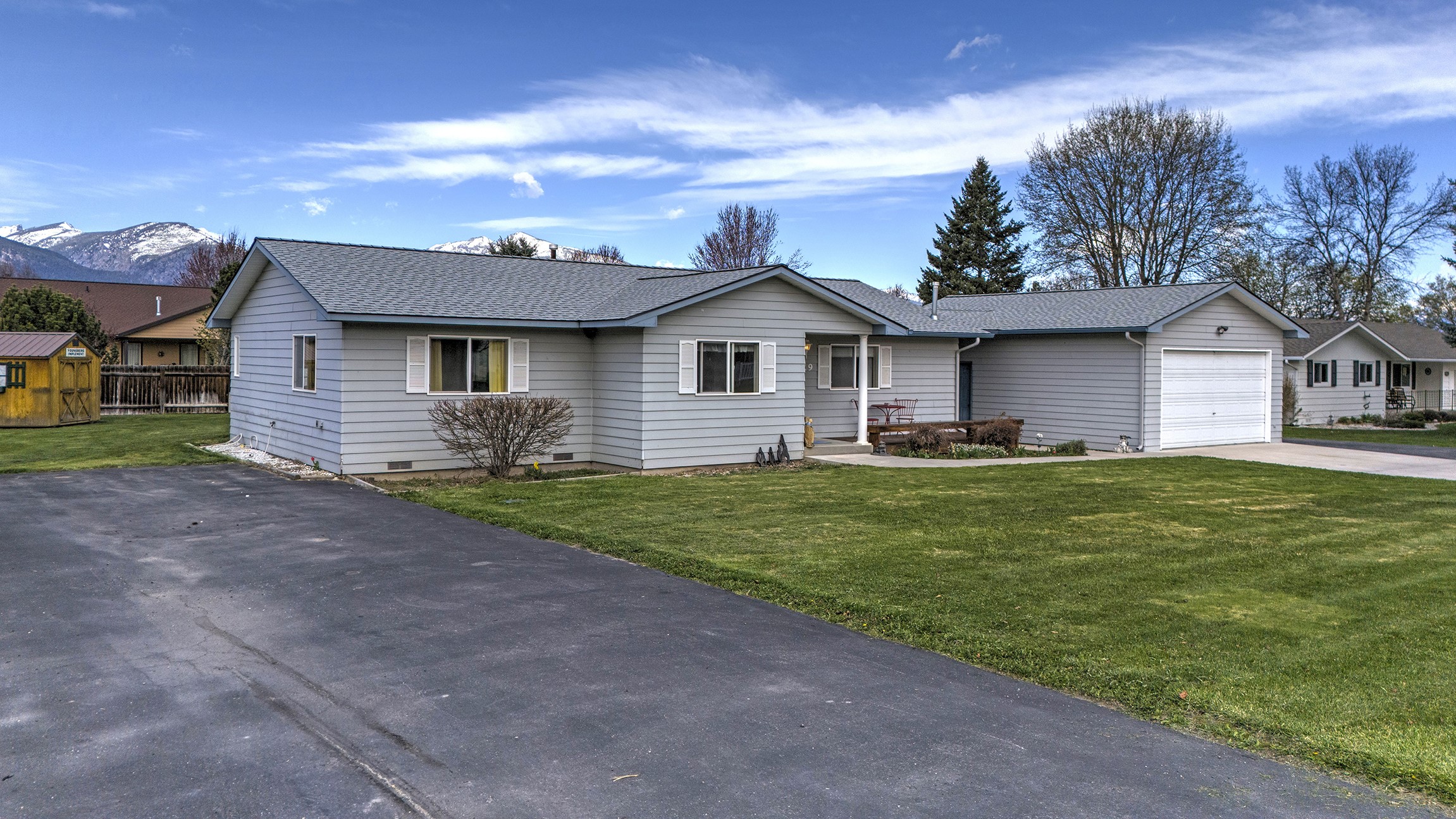 229 Antigone Drive Property Photo 4