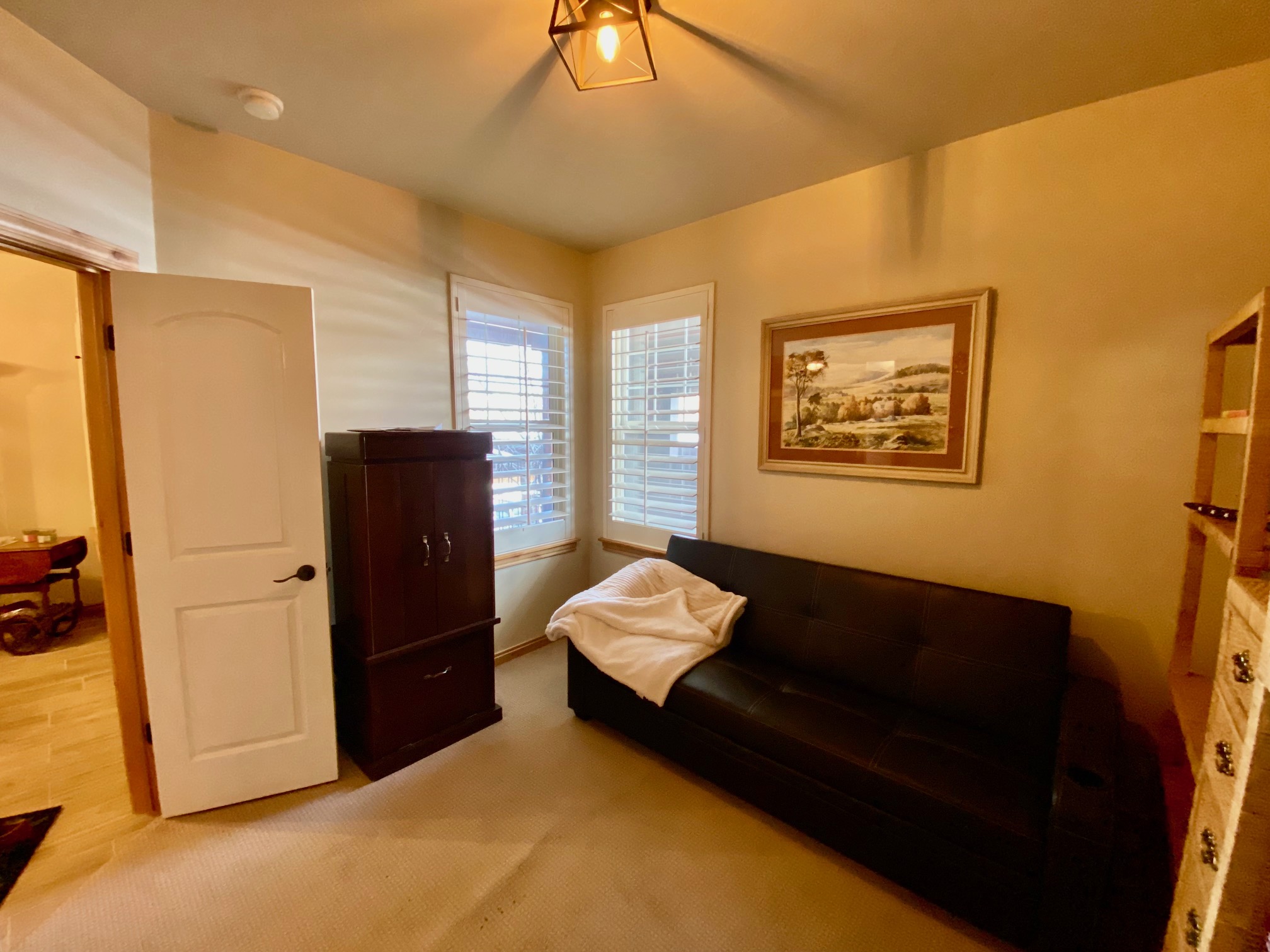 4100 Mullan Road 708 Property Photo 2