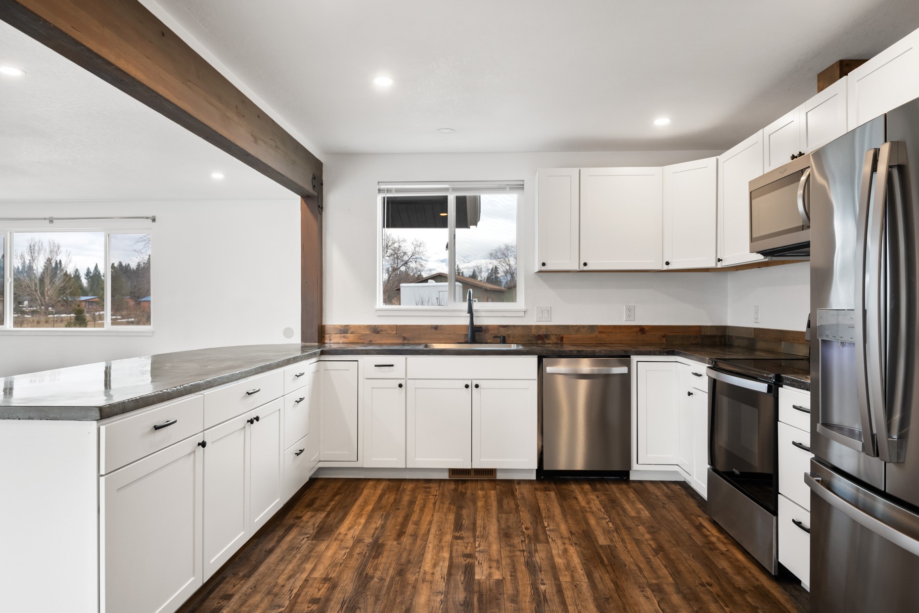 135 Meadow Lane Property Photo 10