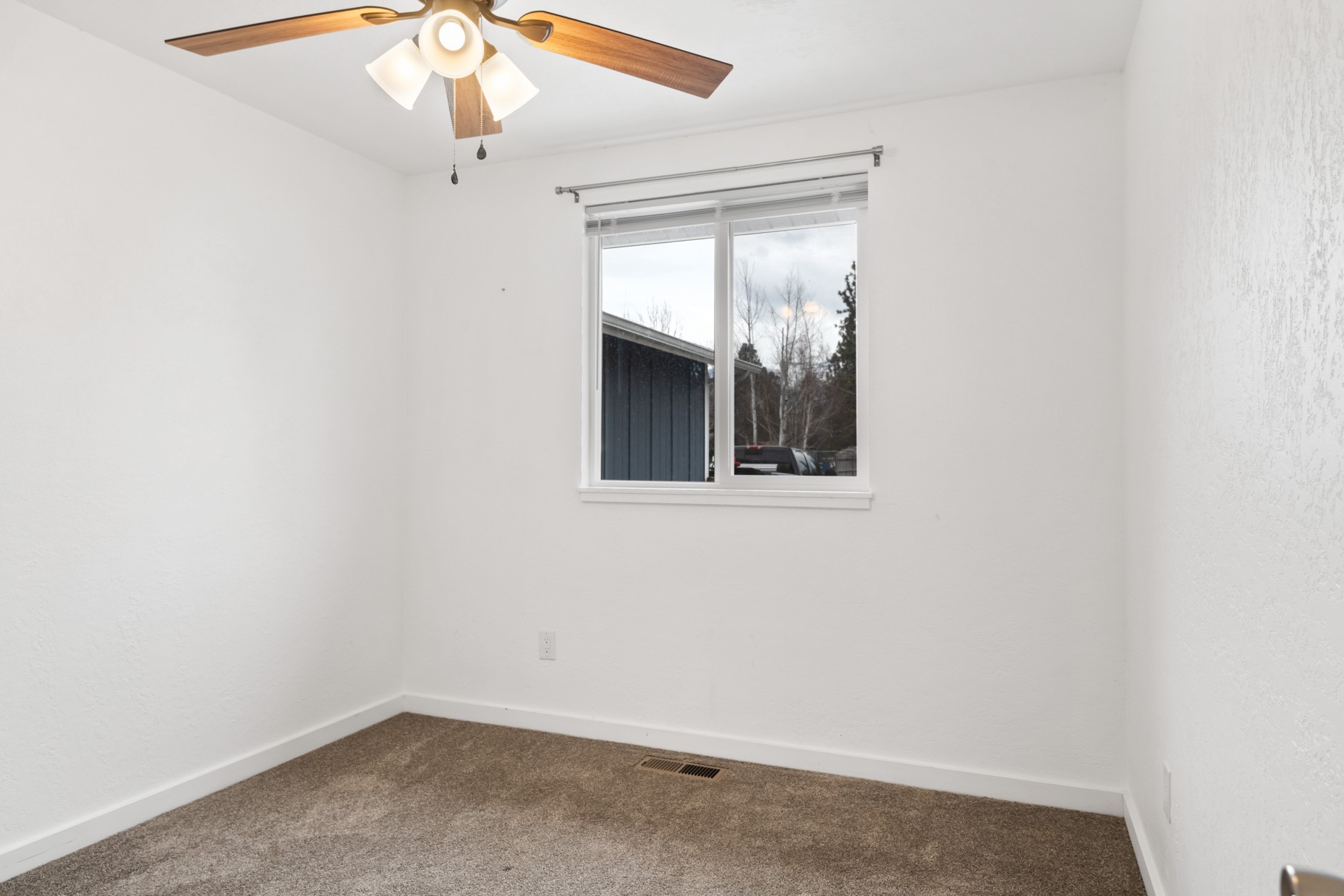 135 Meadow Lane Property Photo 23