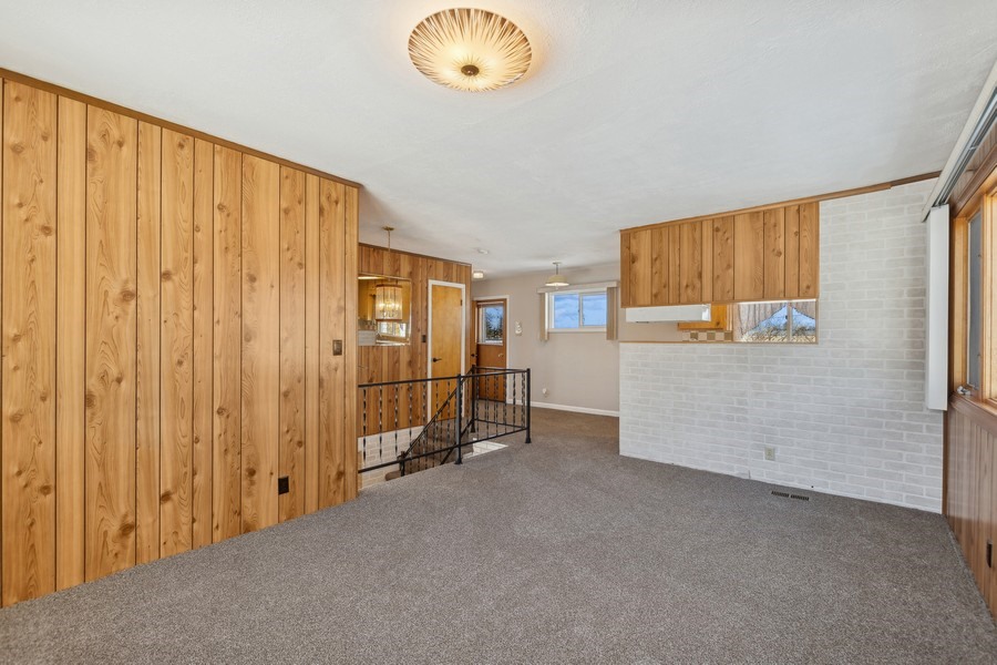185 Veteran Drive Property Photo 10
