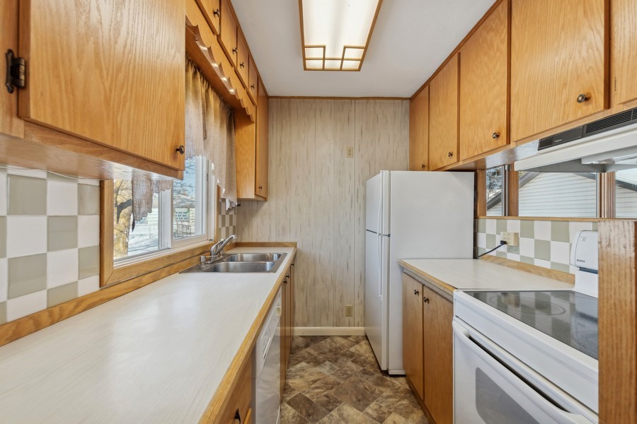 185 Veteran Drive Property Photo 12