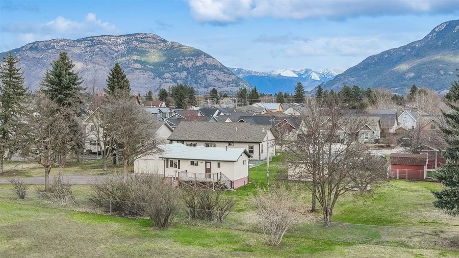 185 Veteran Drive Property Photo 31