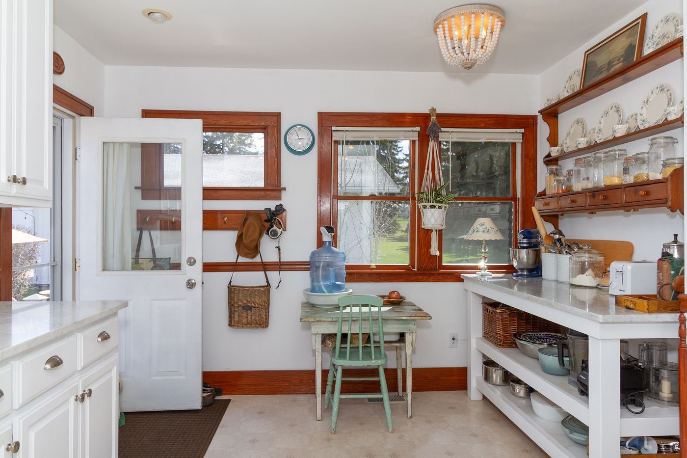 108 16th Avenue E Property Photo 12
