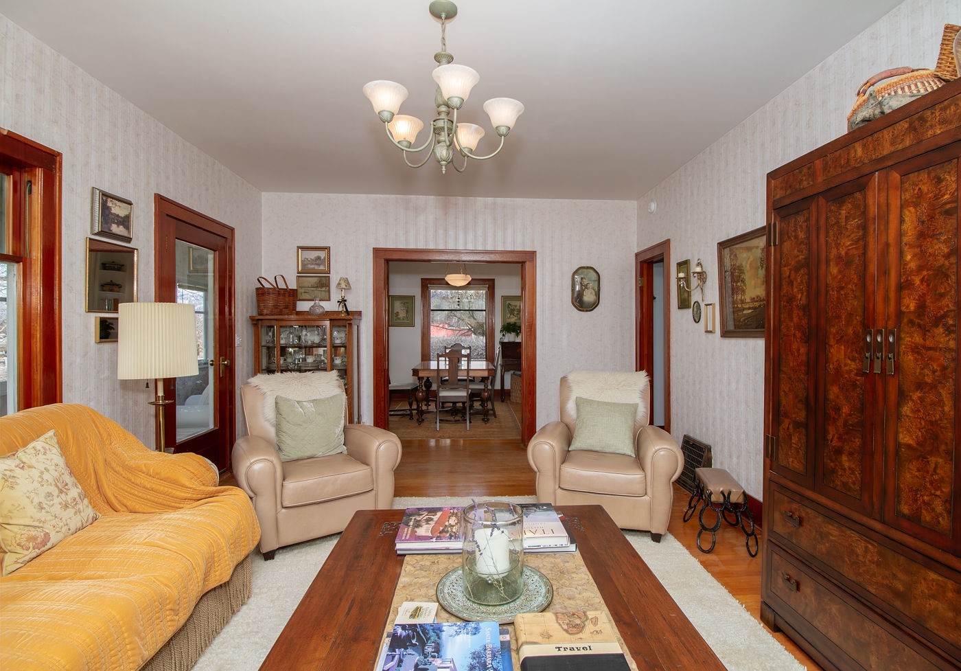 108 16th Avenue E Property Photo 18