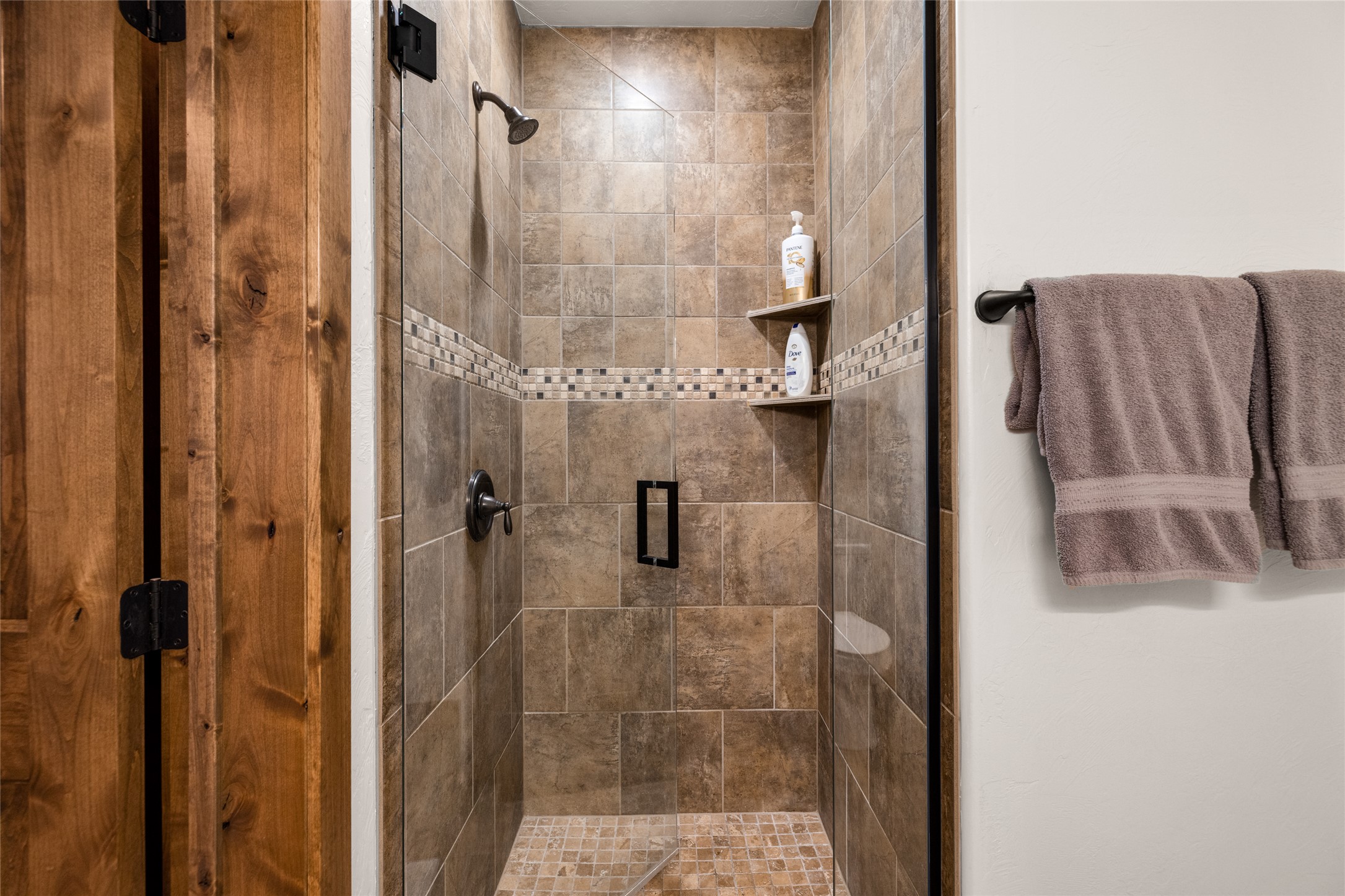 3820 Tamarack Avenue 200 Property Photo 15