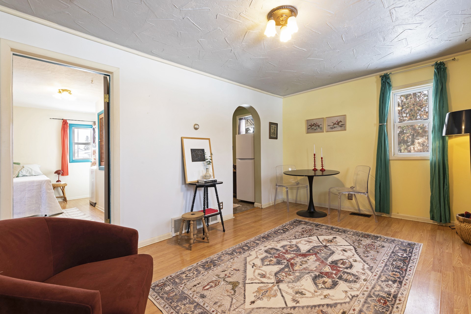 1925 Burlington Avenue Property Photo 8