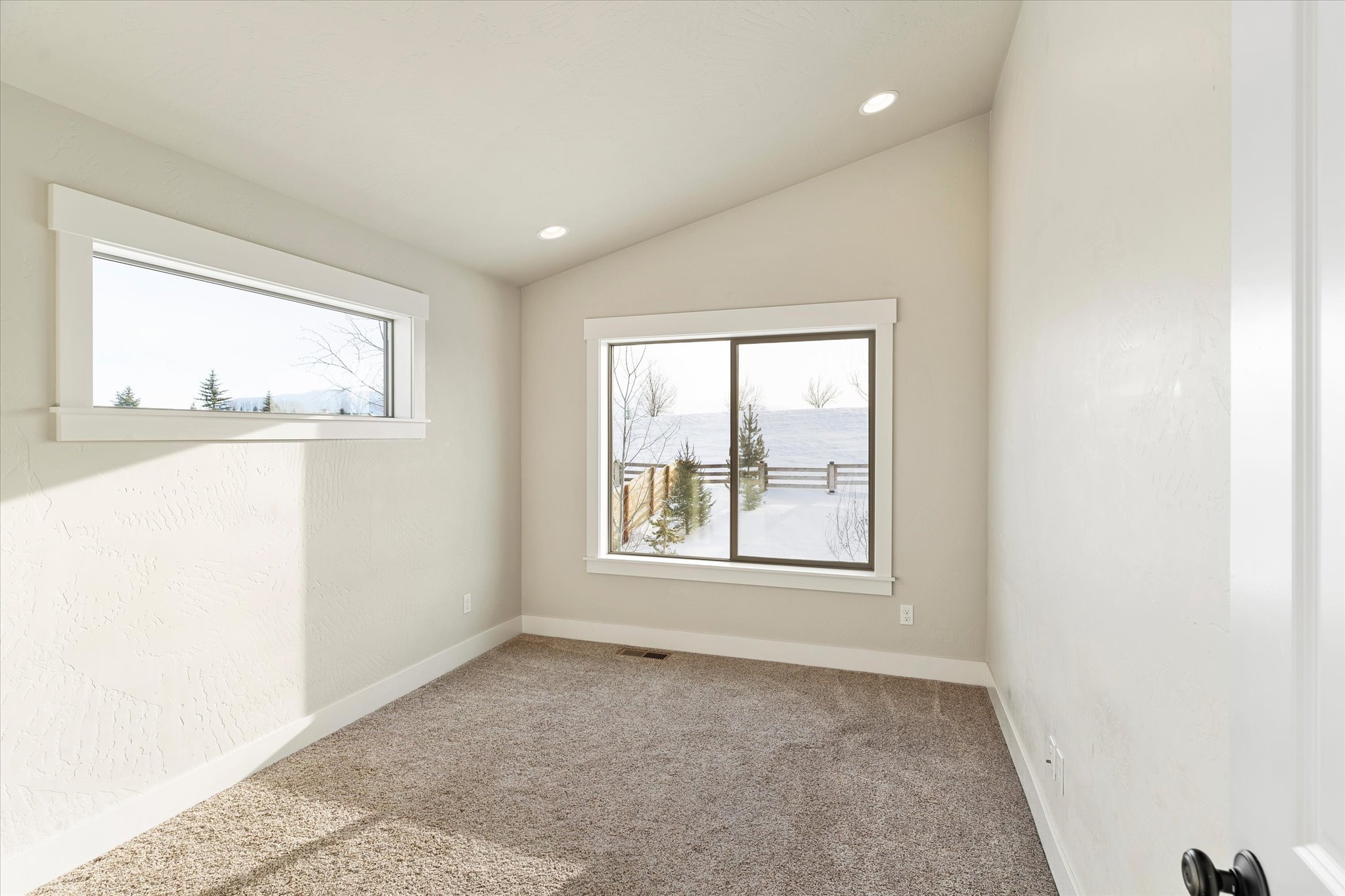 150 Swede Trail Property Photo 27
