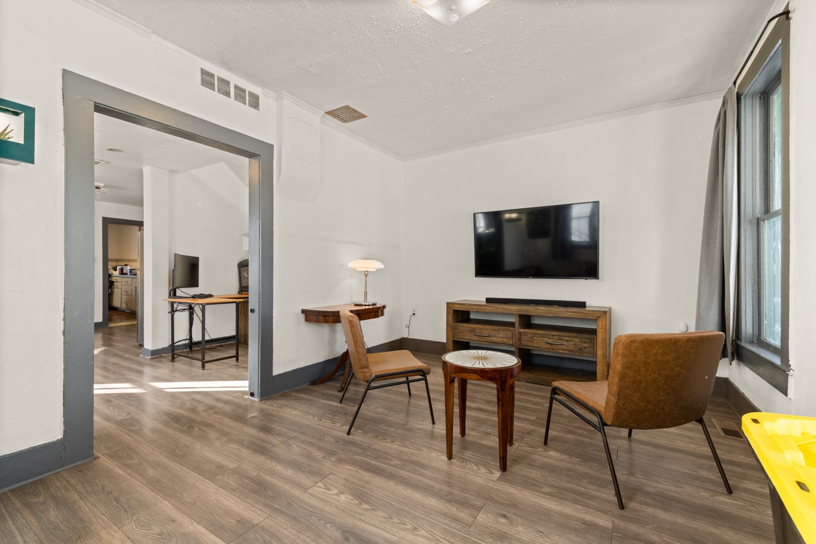 412 2nd Avenue E Property Photo 8