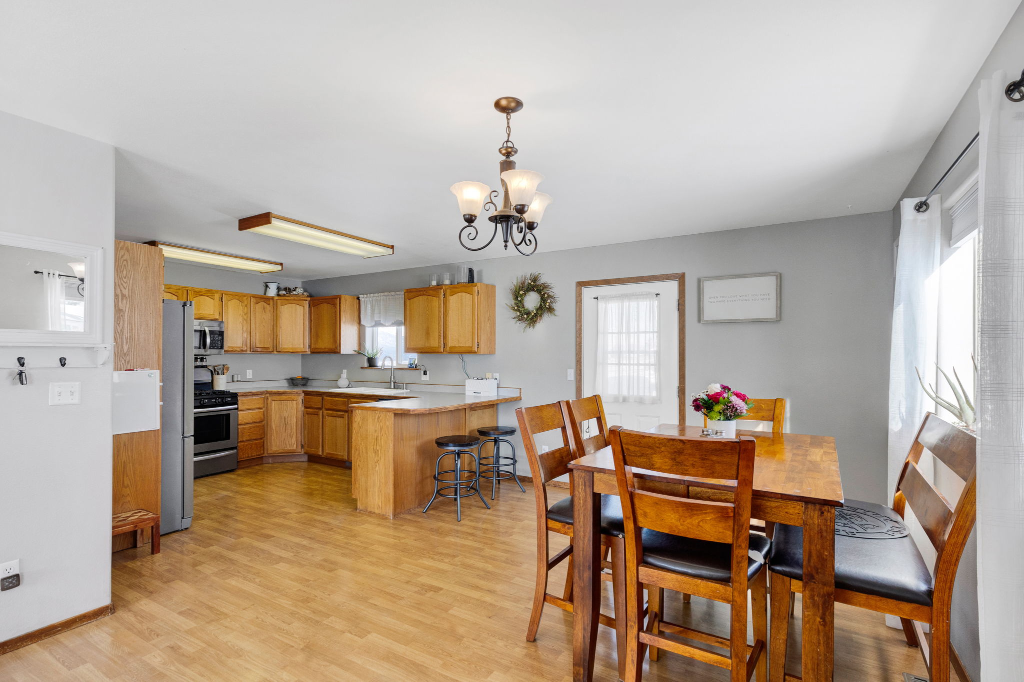 947 Little Joe Lane Property Photo 14