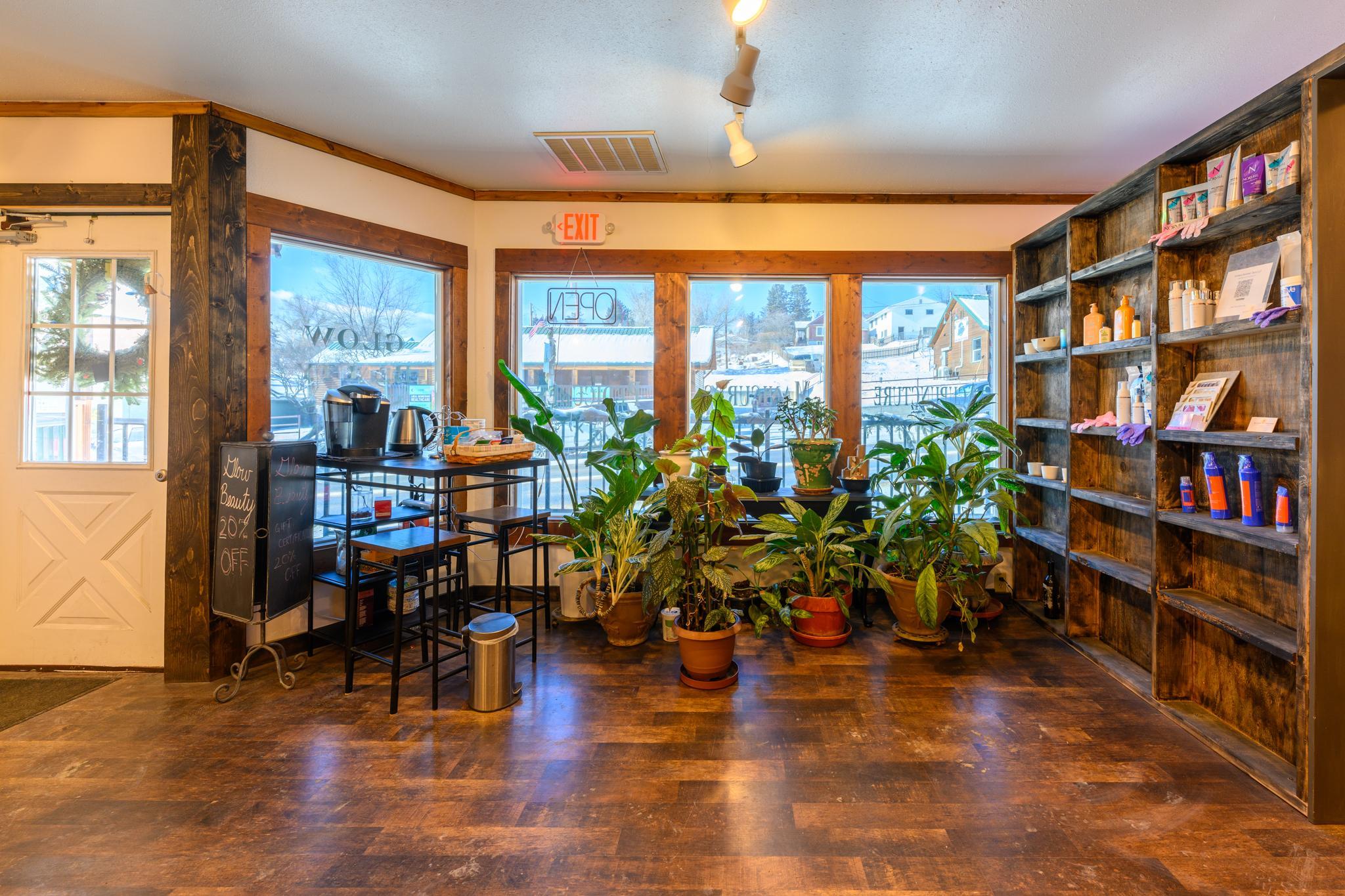 312 Dewey Avenue Property Photo 8