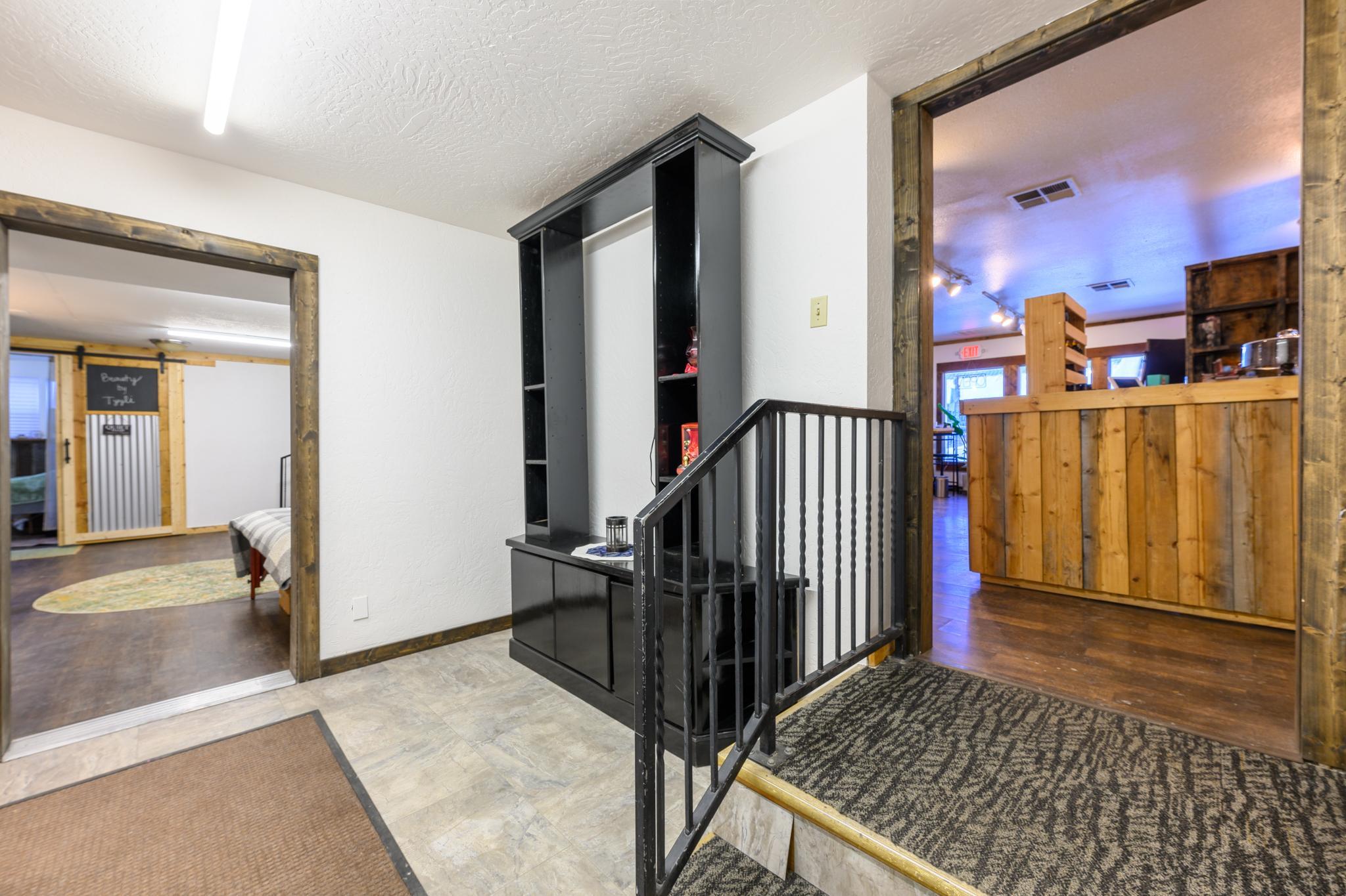 312 Dewey Avenue Property Photo 22