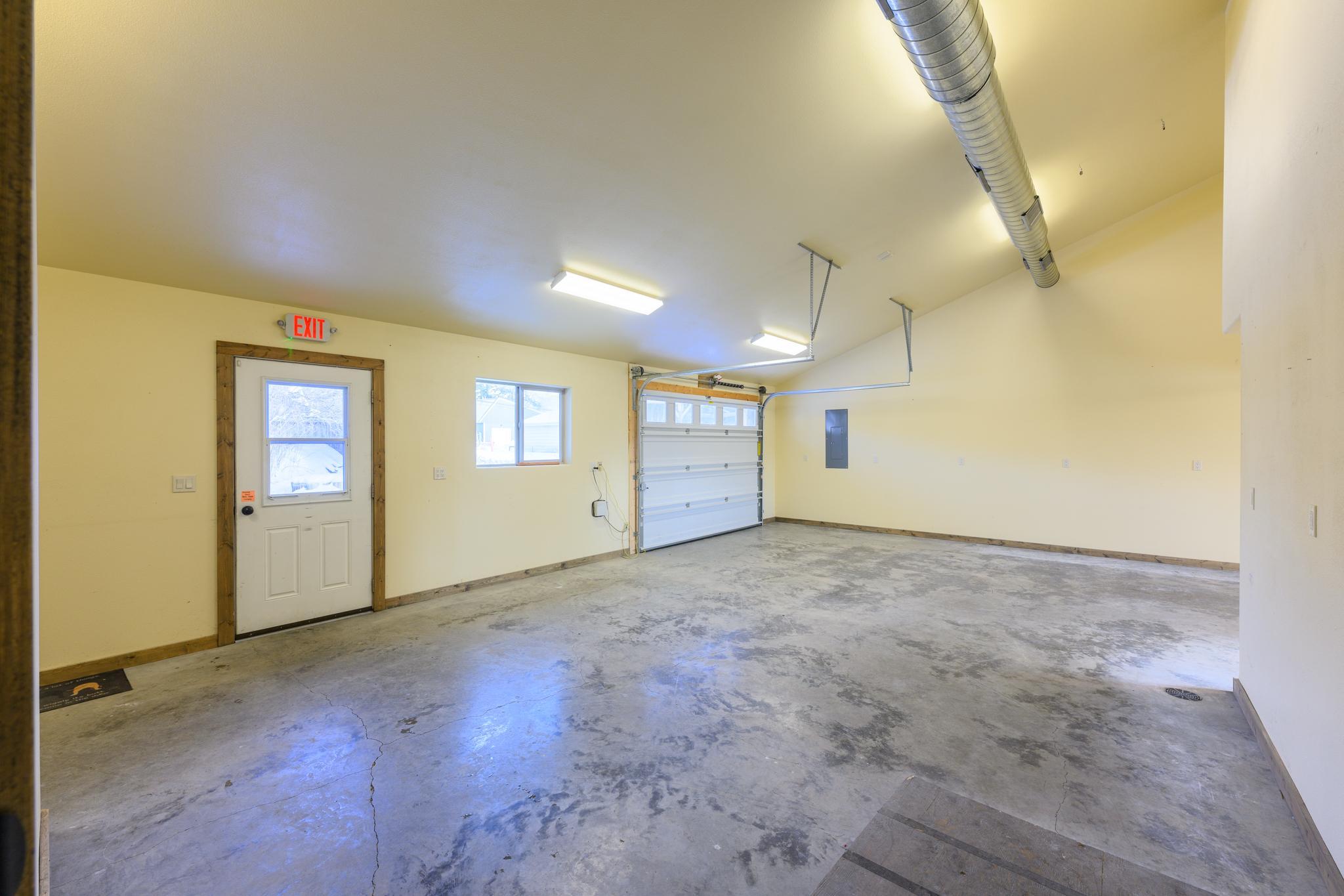 312 Dewey Avenue Property Photo 42
