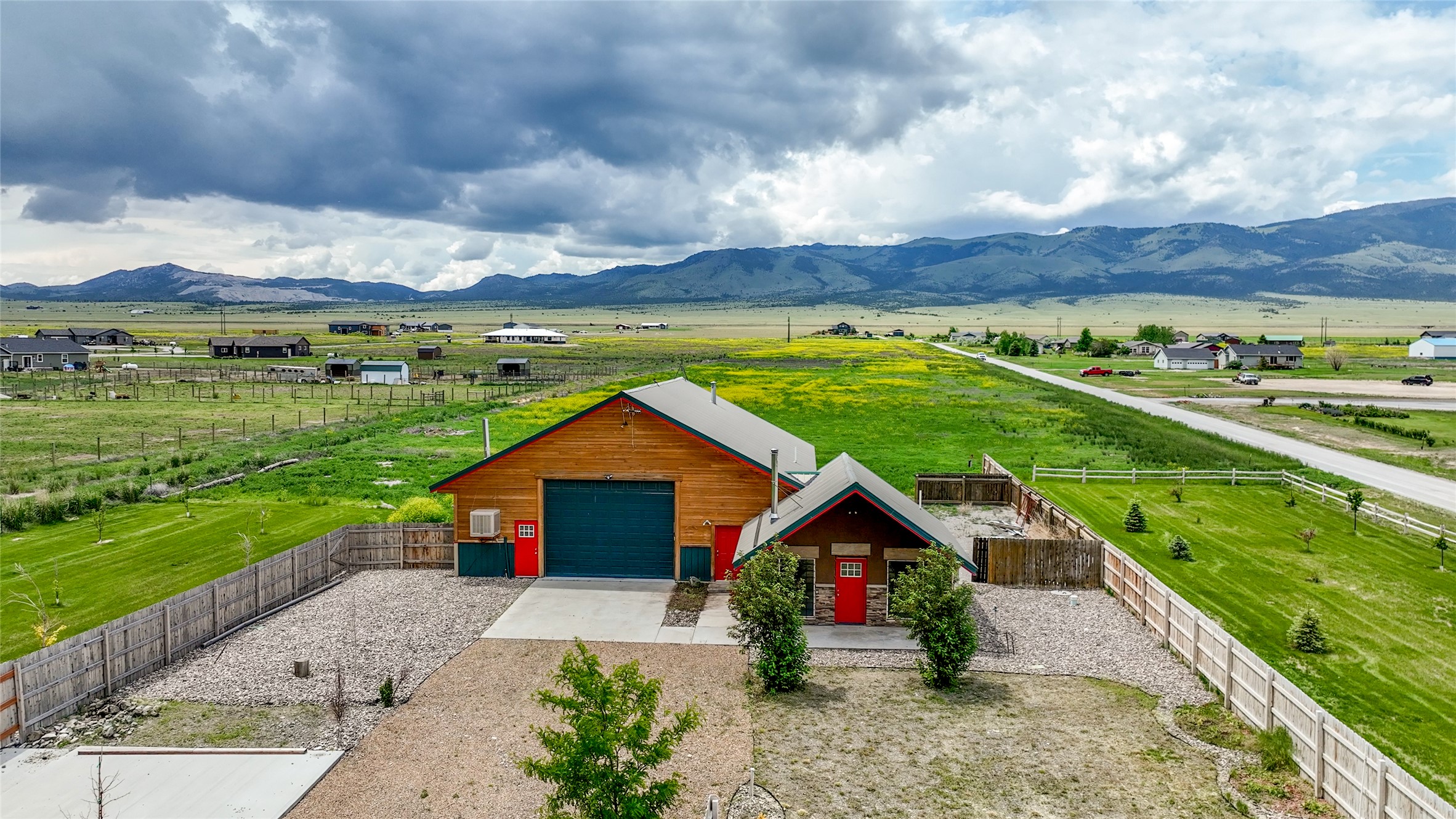 7 Grandview Loop Property Photo 9