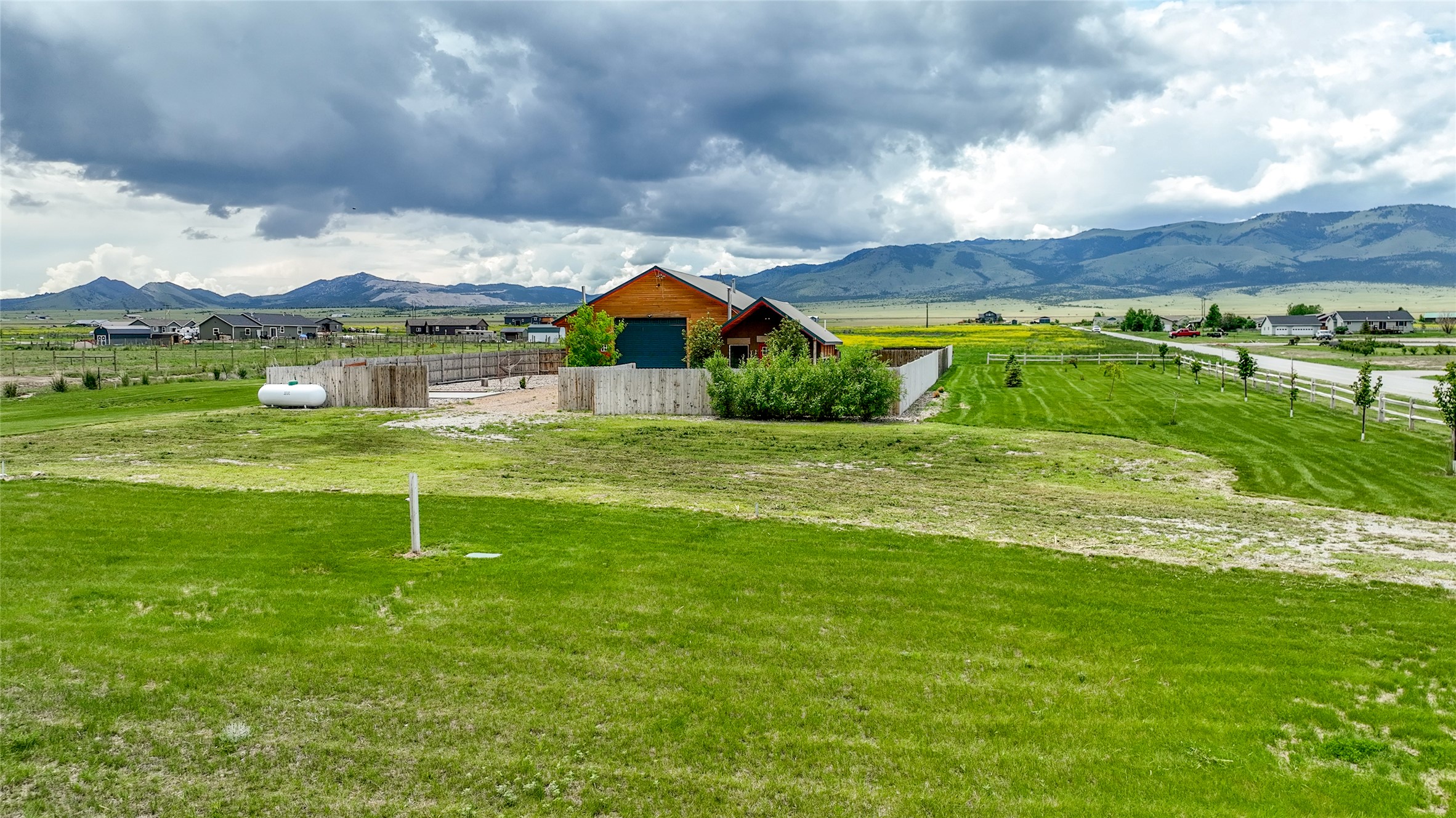 7 Grandview Loop Property Photo 10