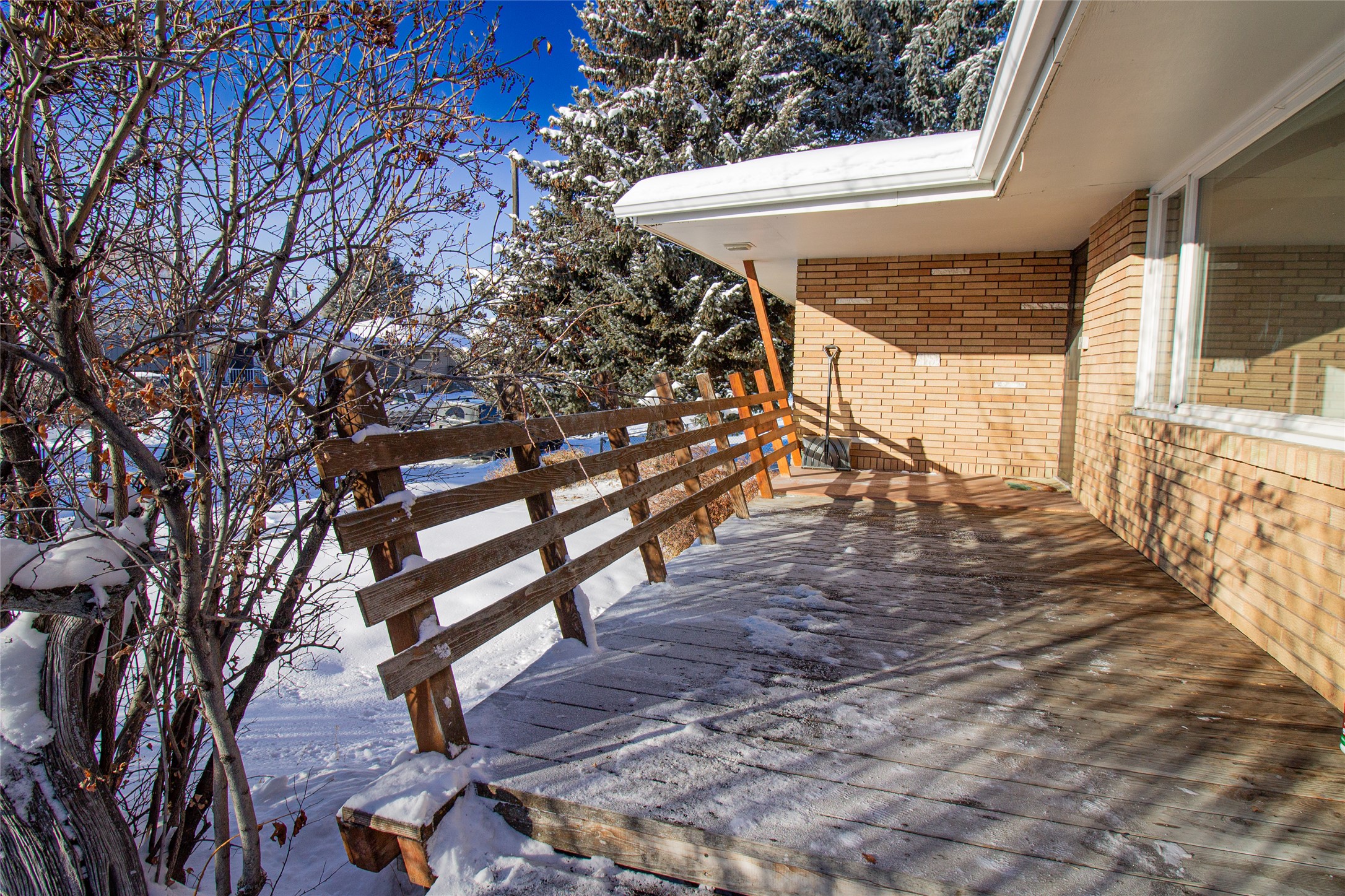 3033 Bayard Street Property Photo 4