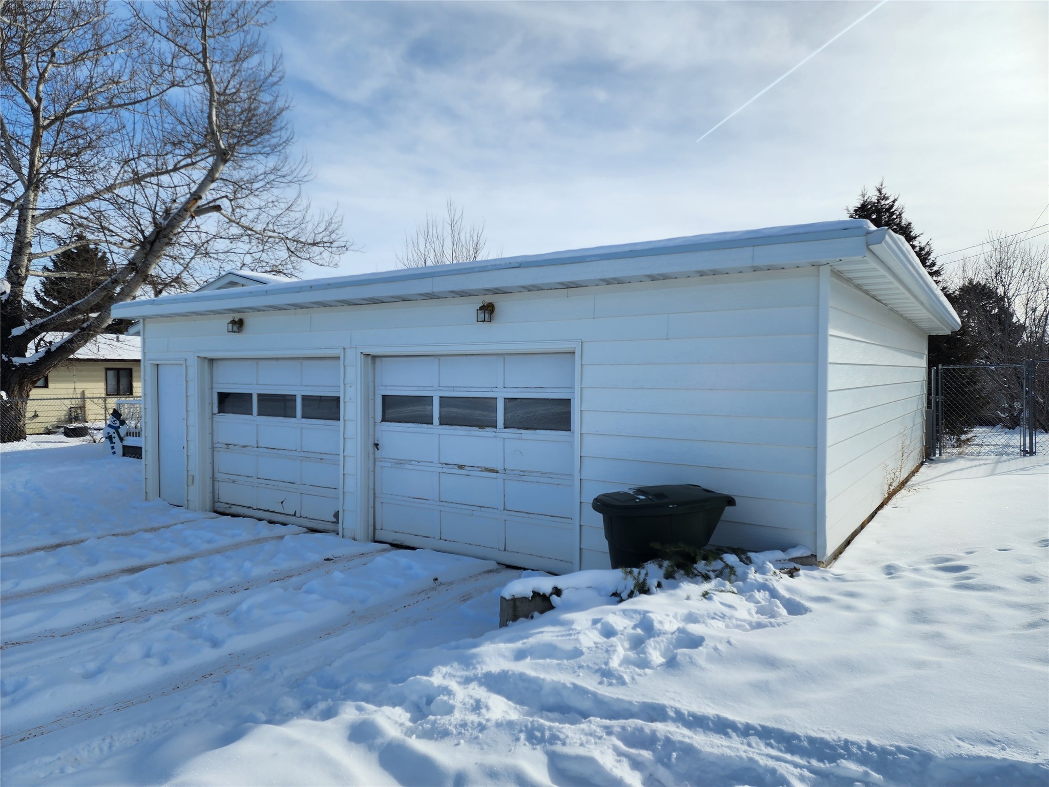 304 Riverview 4 W Property Photo 4