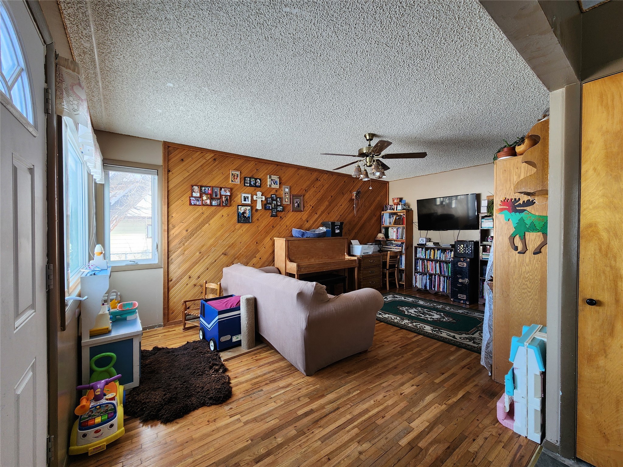 304 Riverview 4 W Property Photo 5