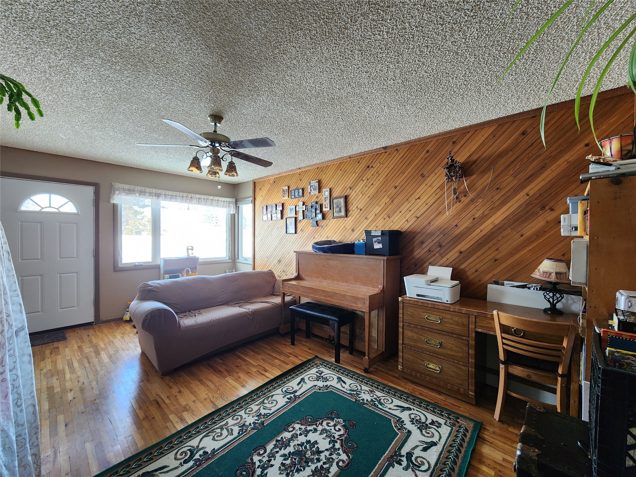 304 Riverview 4 W Property Photo 8
