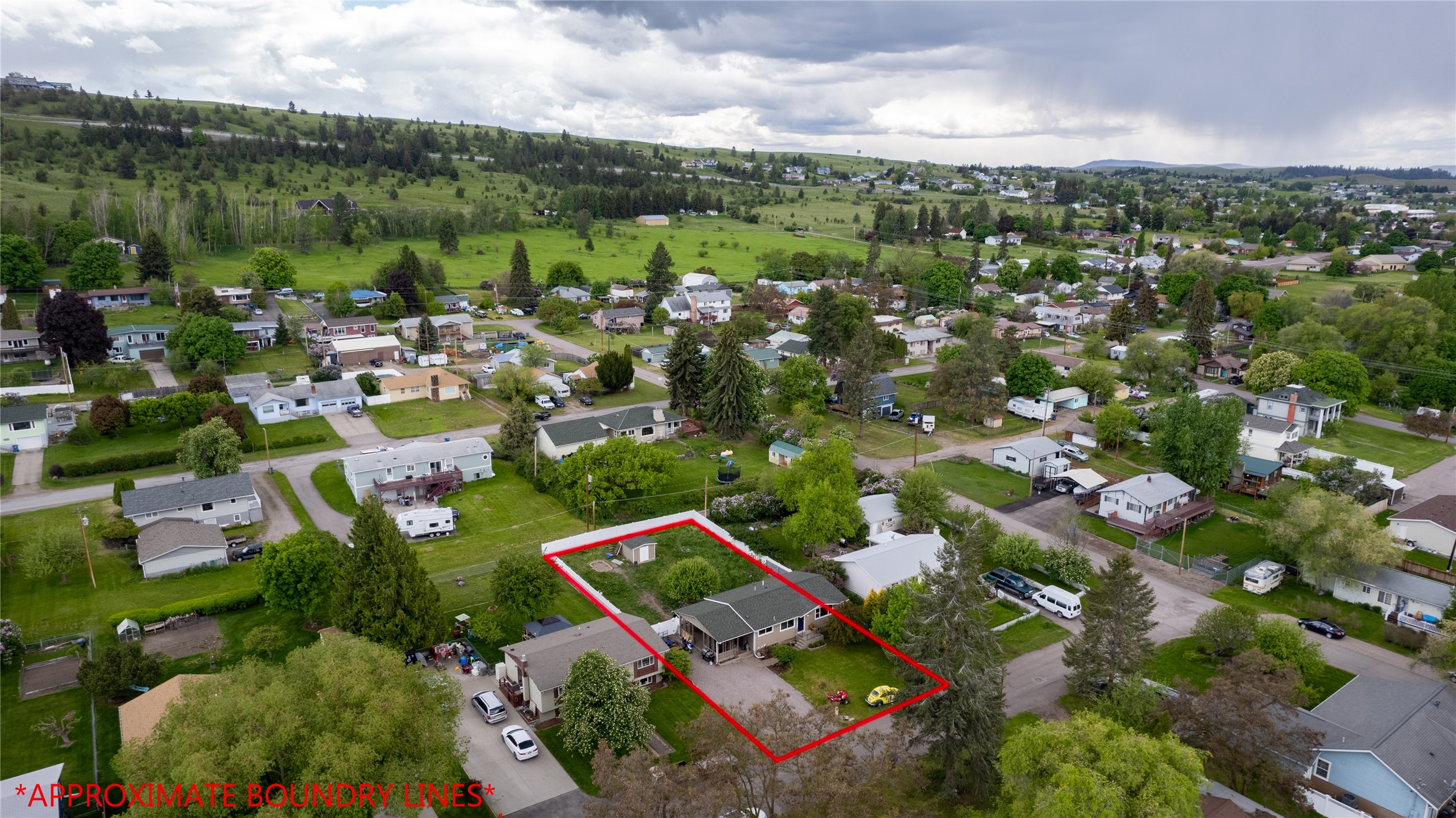 806 14th Avenue E Property Photo 2