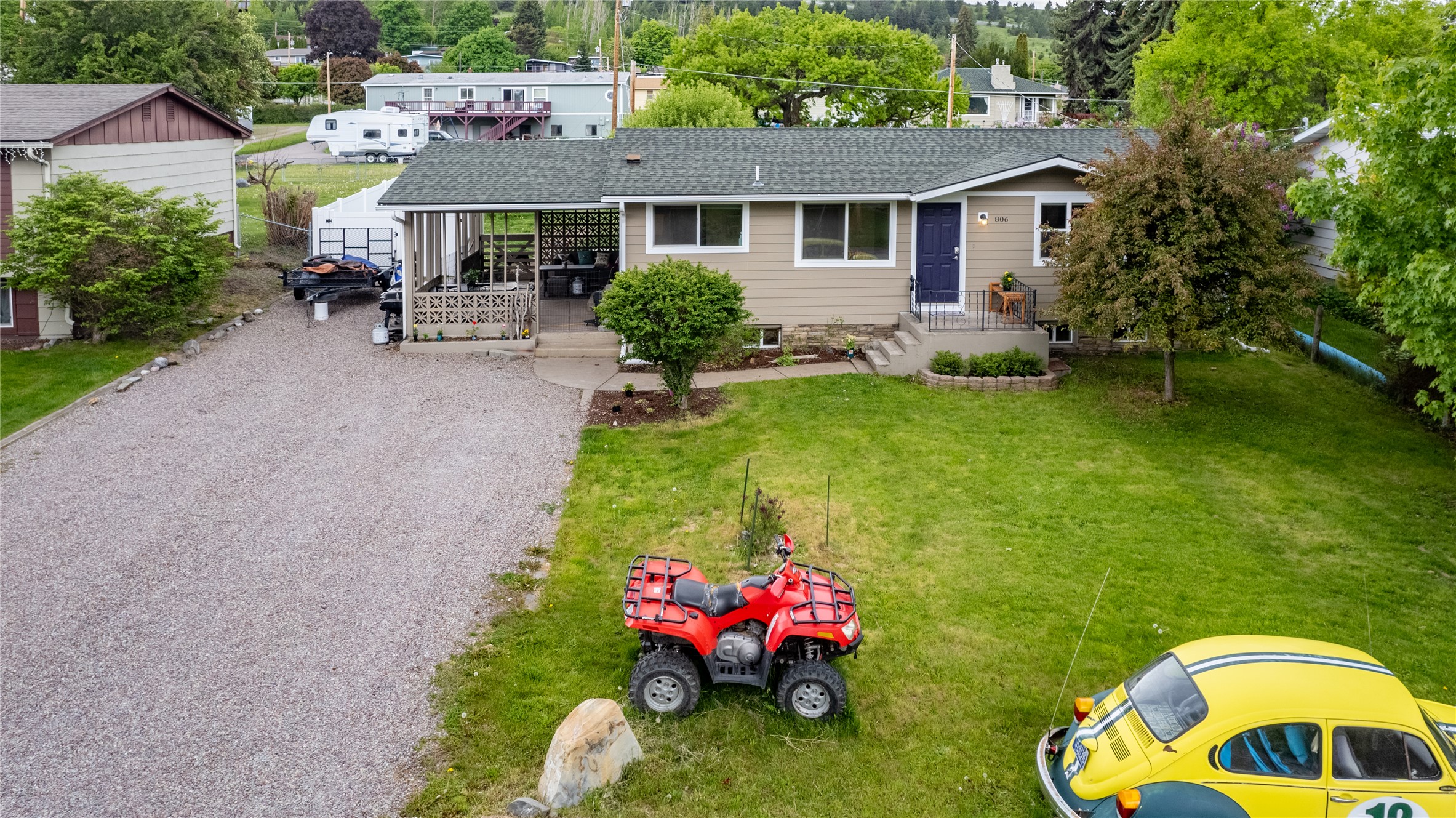 806 14th Avenue E Property Photo 20
