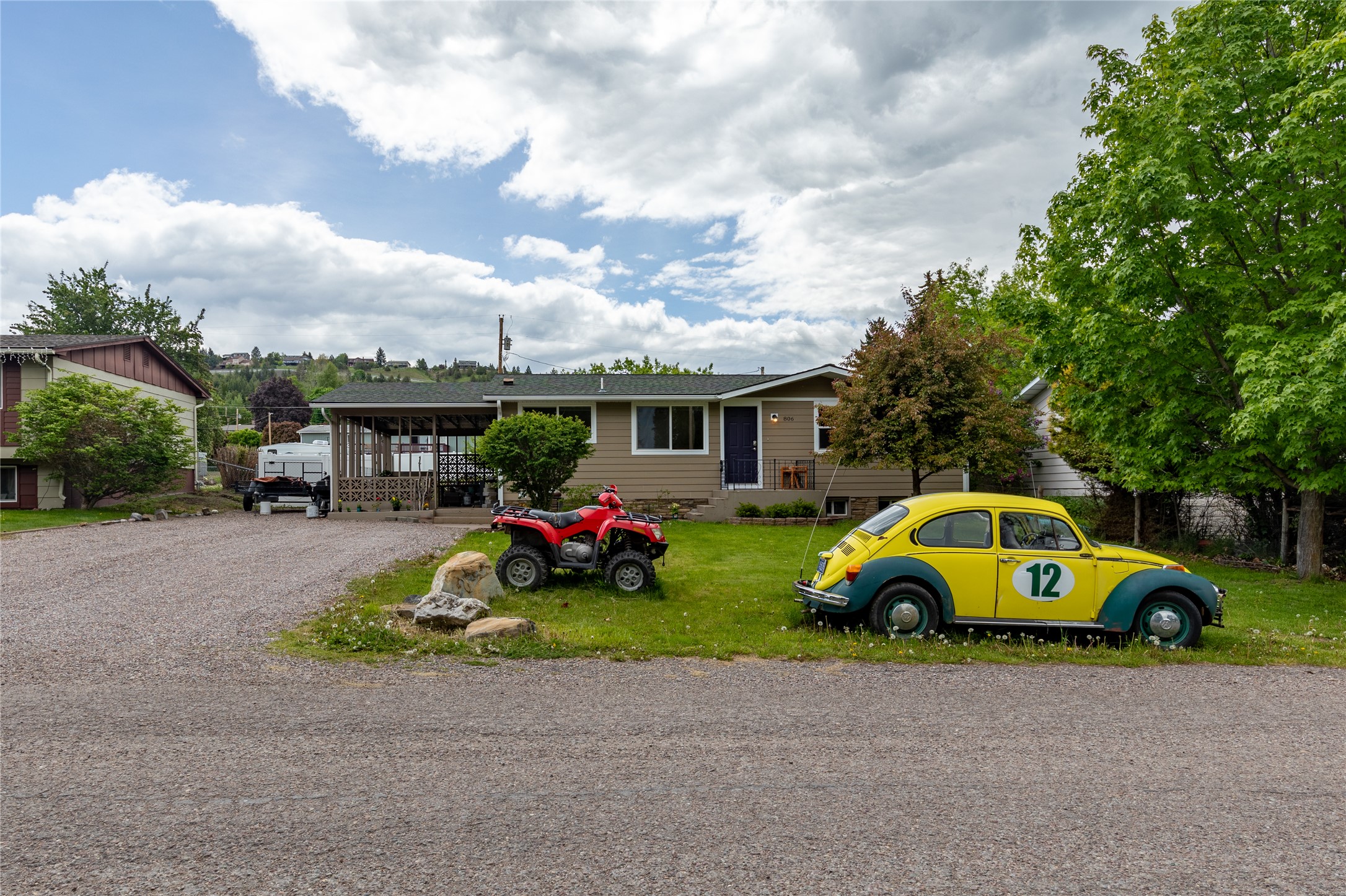 806 14th Avenue E Property Photo 27