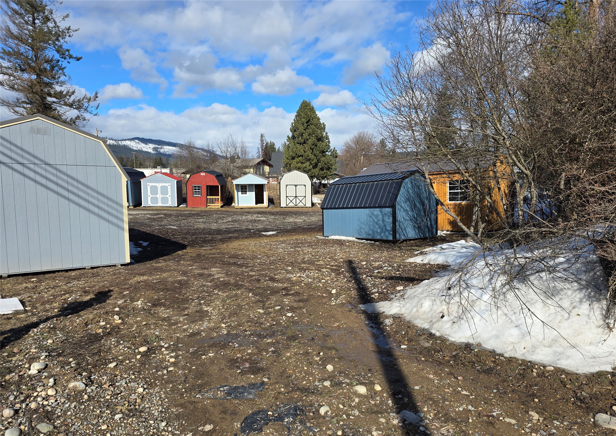 31189 Us Highway 2 Property Photo 10