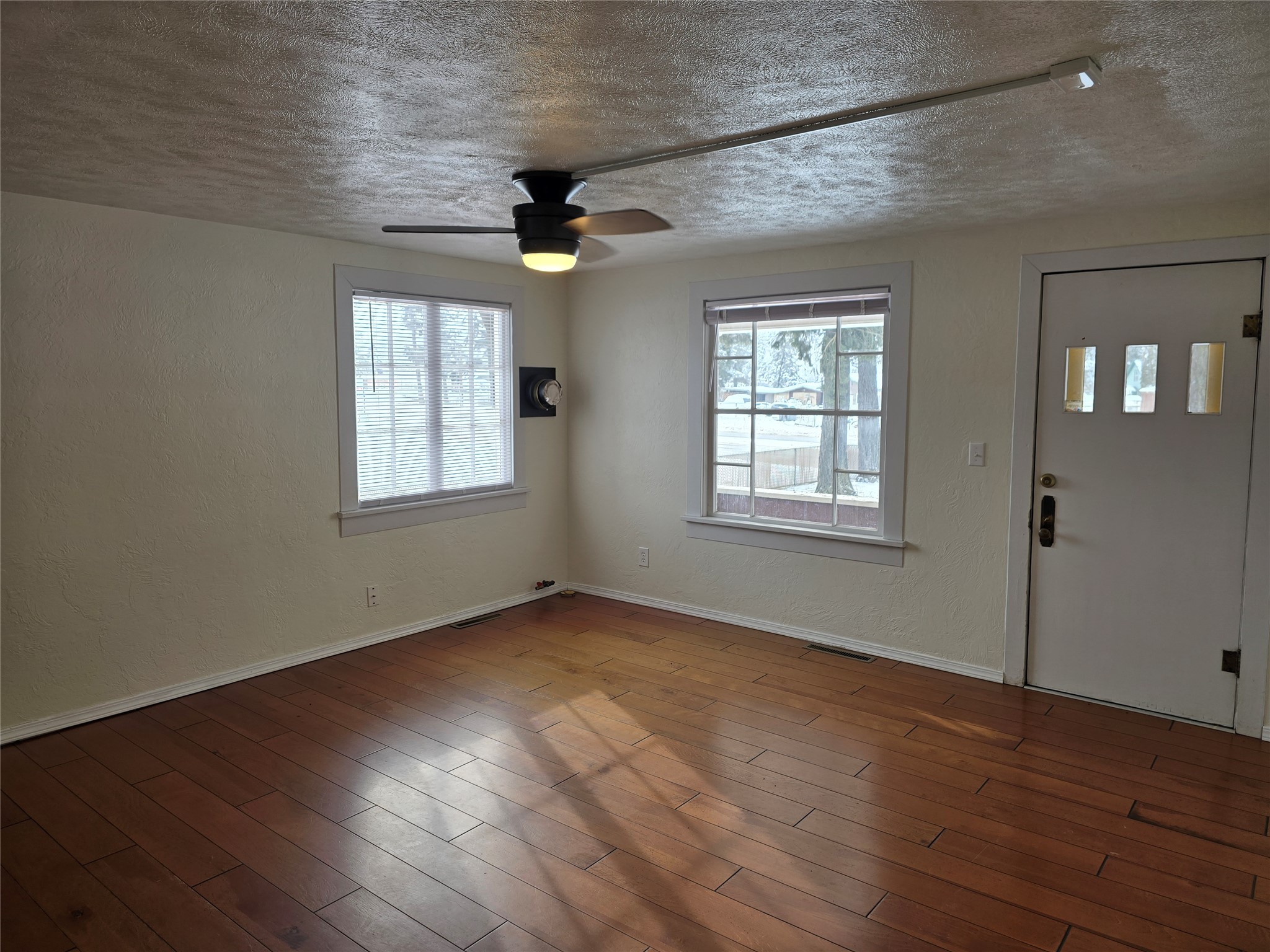 31189 Us Highway 2 Property Photo 15