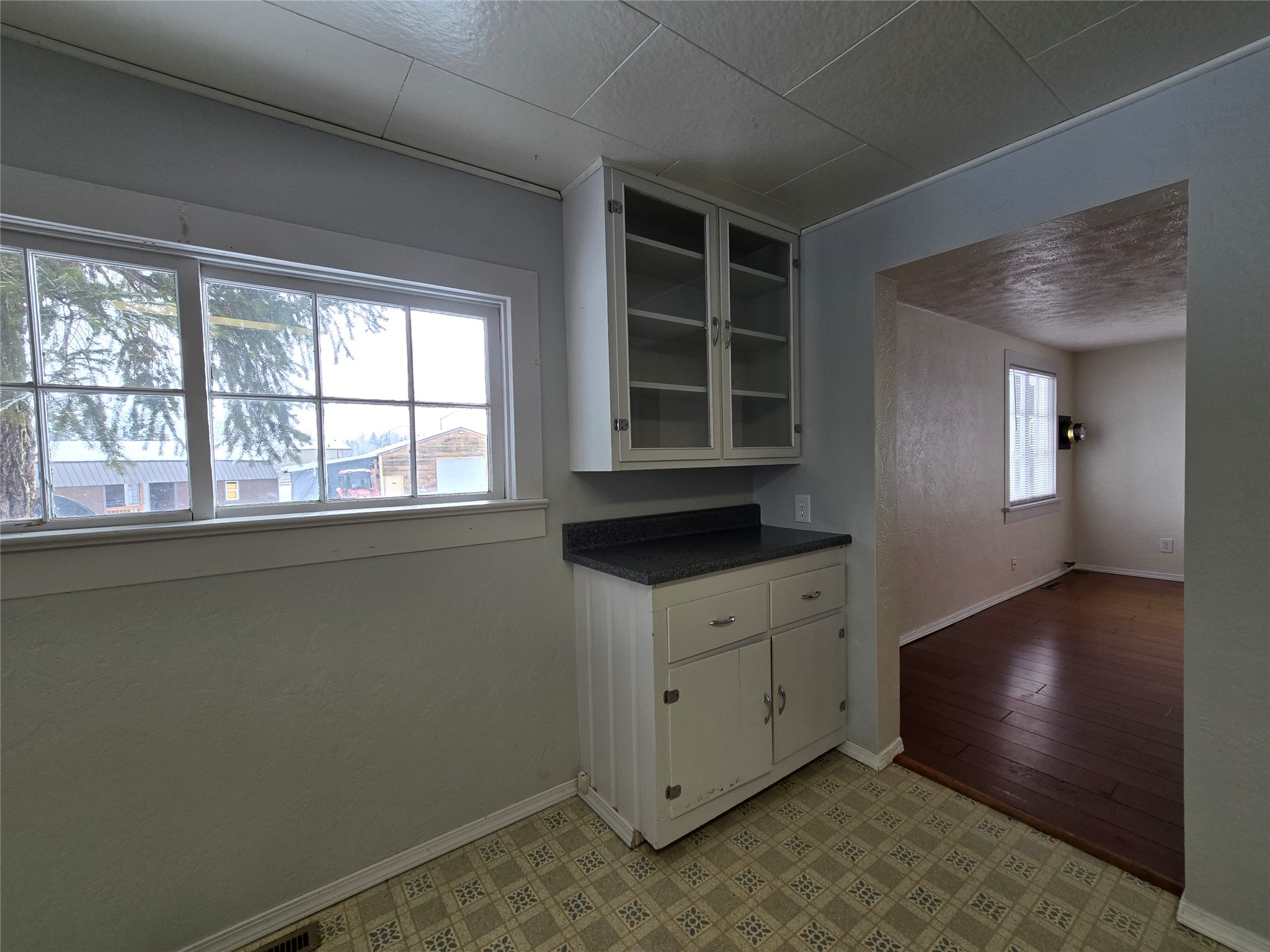 31189 Us Highway 2 Property Photo 20