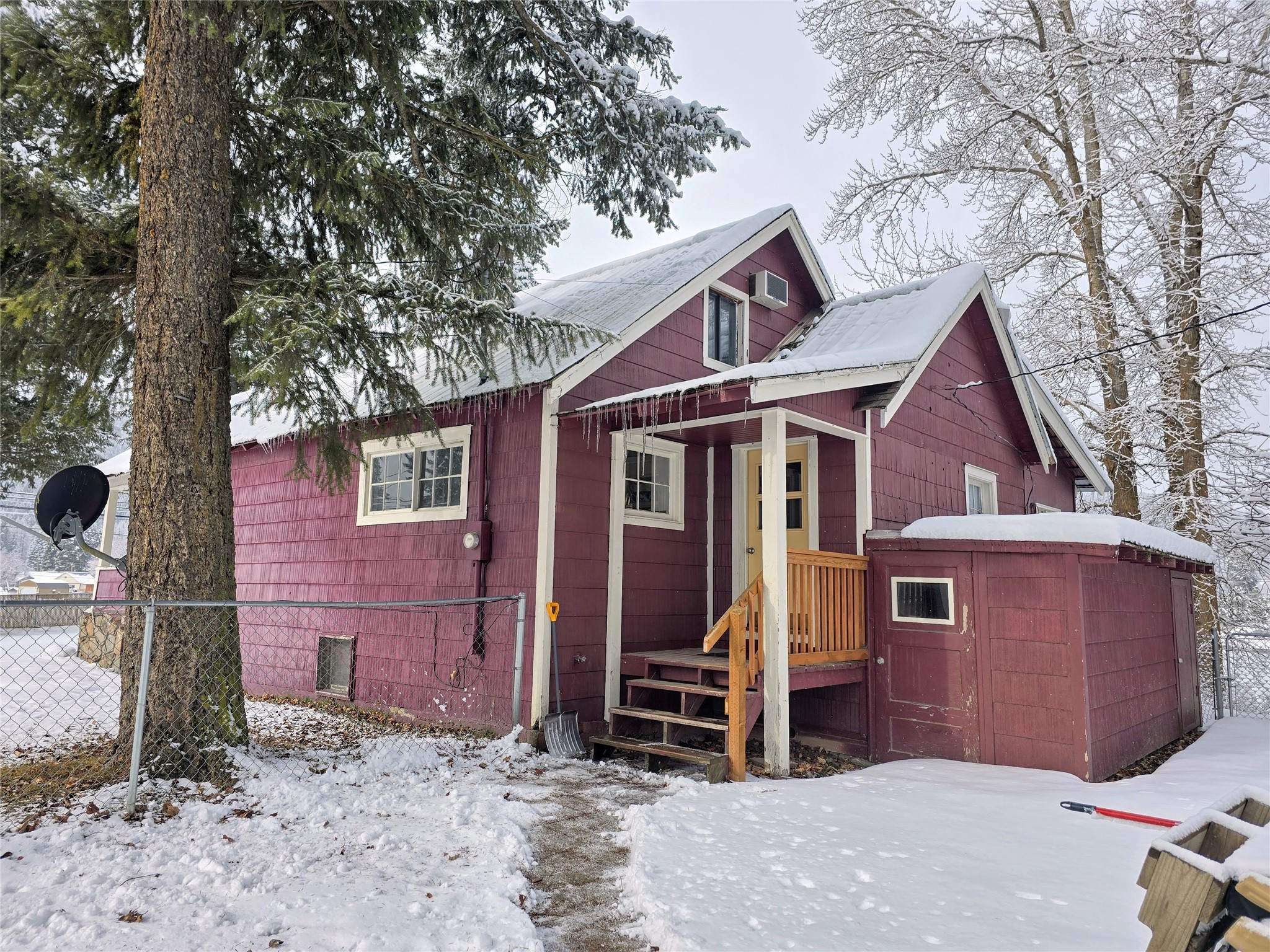 31189 Us Highway 2 Property Photo 32