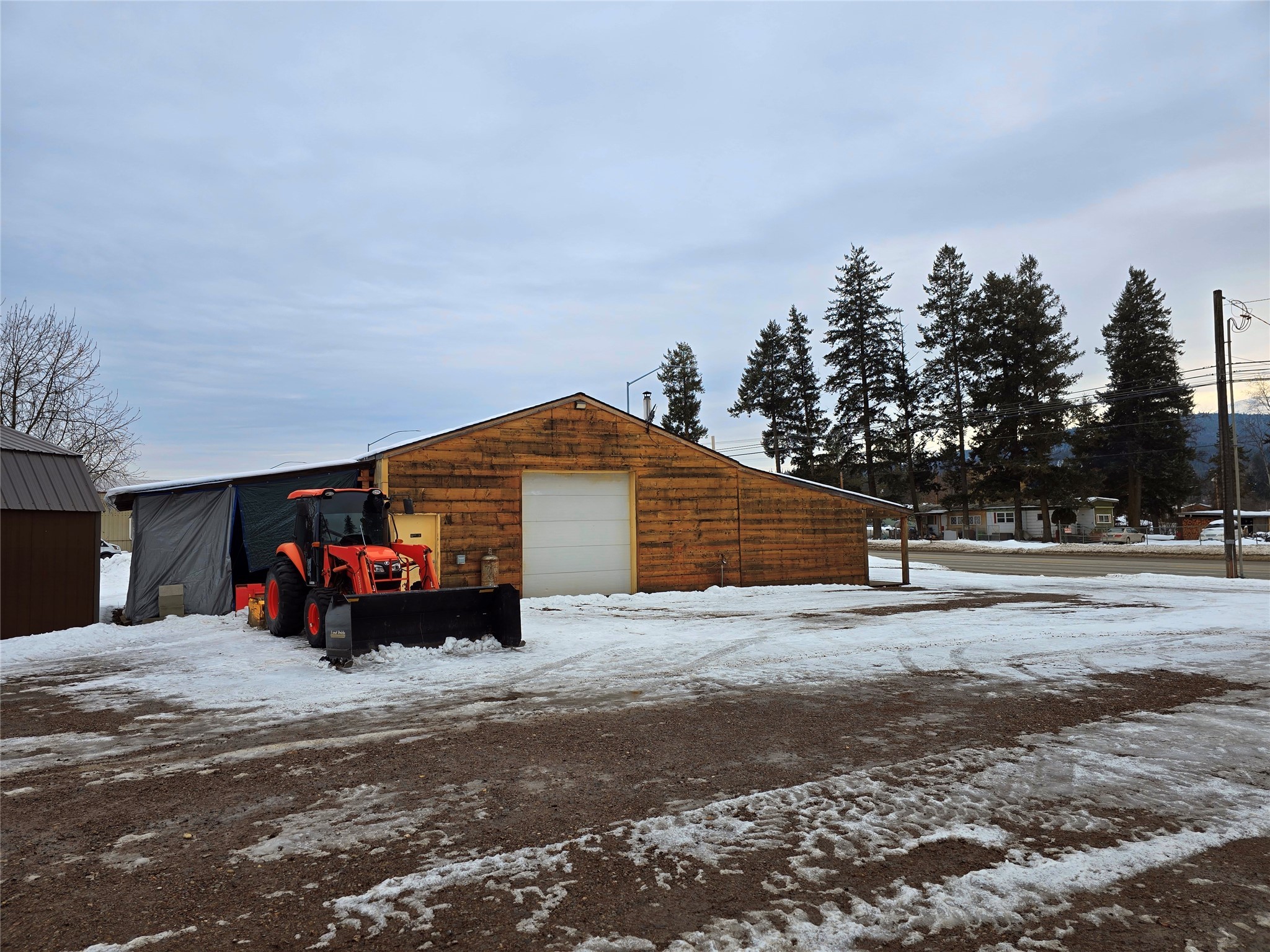 31189 Us Highway 2 Property Photo 50