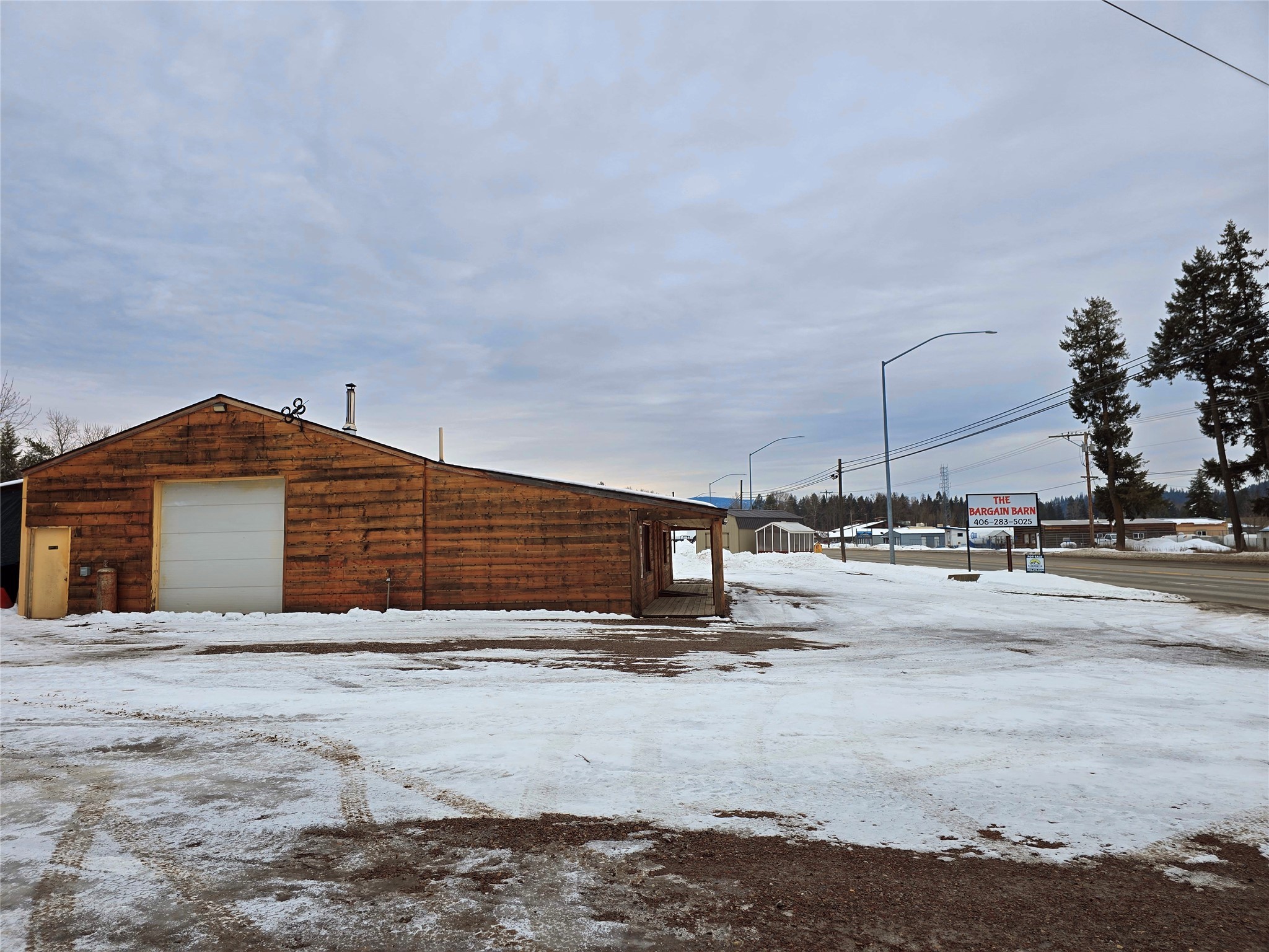31189 Us Highway 2 Property Photo 52
