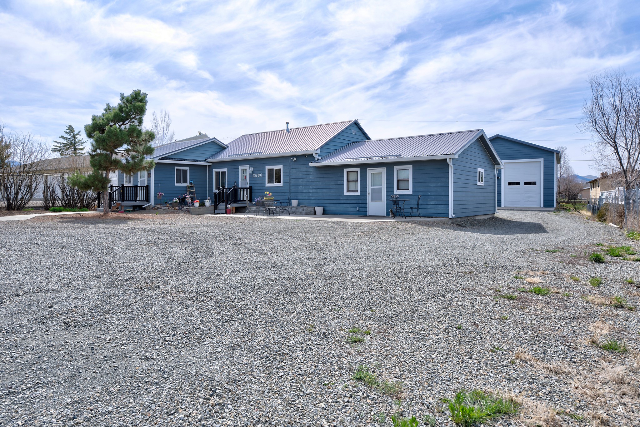 3660 N Montana Avenue Property Photo 2