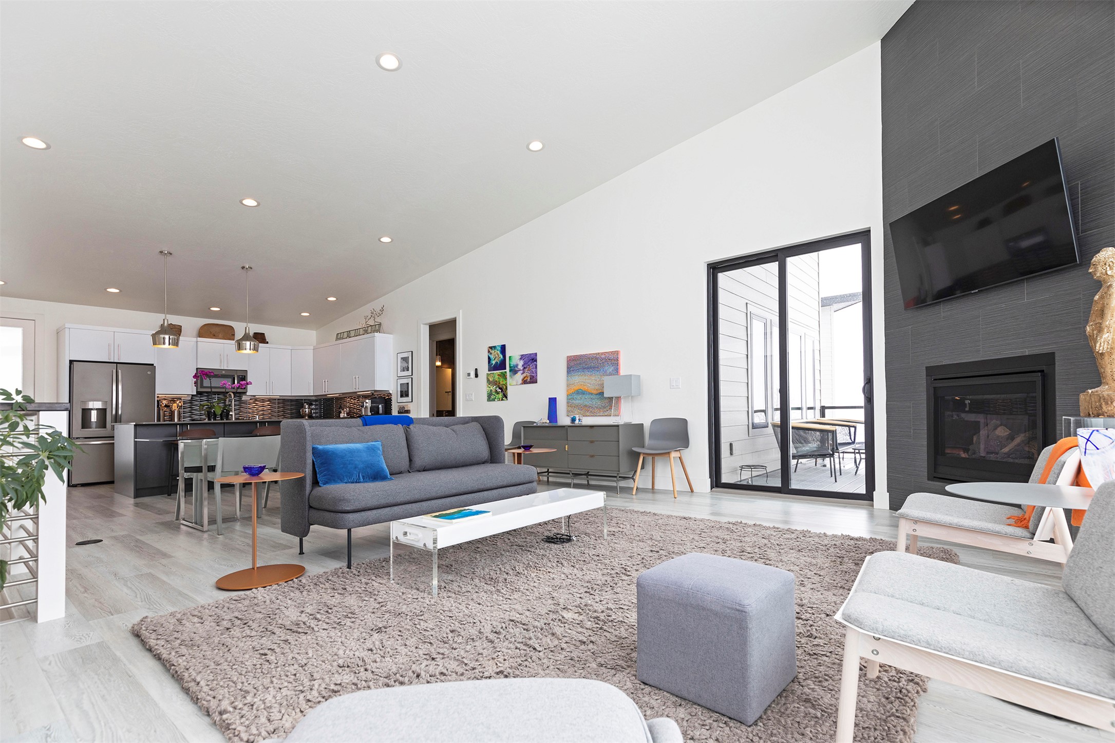 6673 Patton Court Property Photo 8