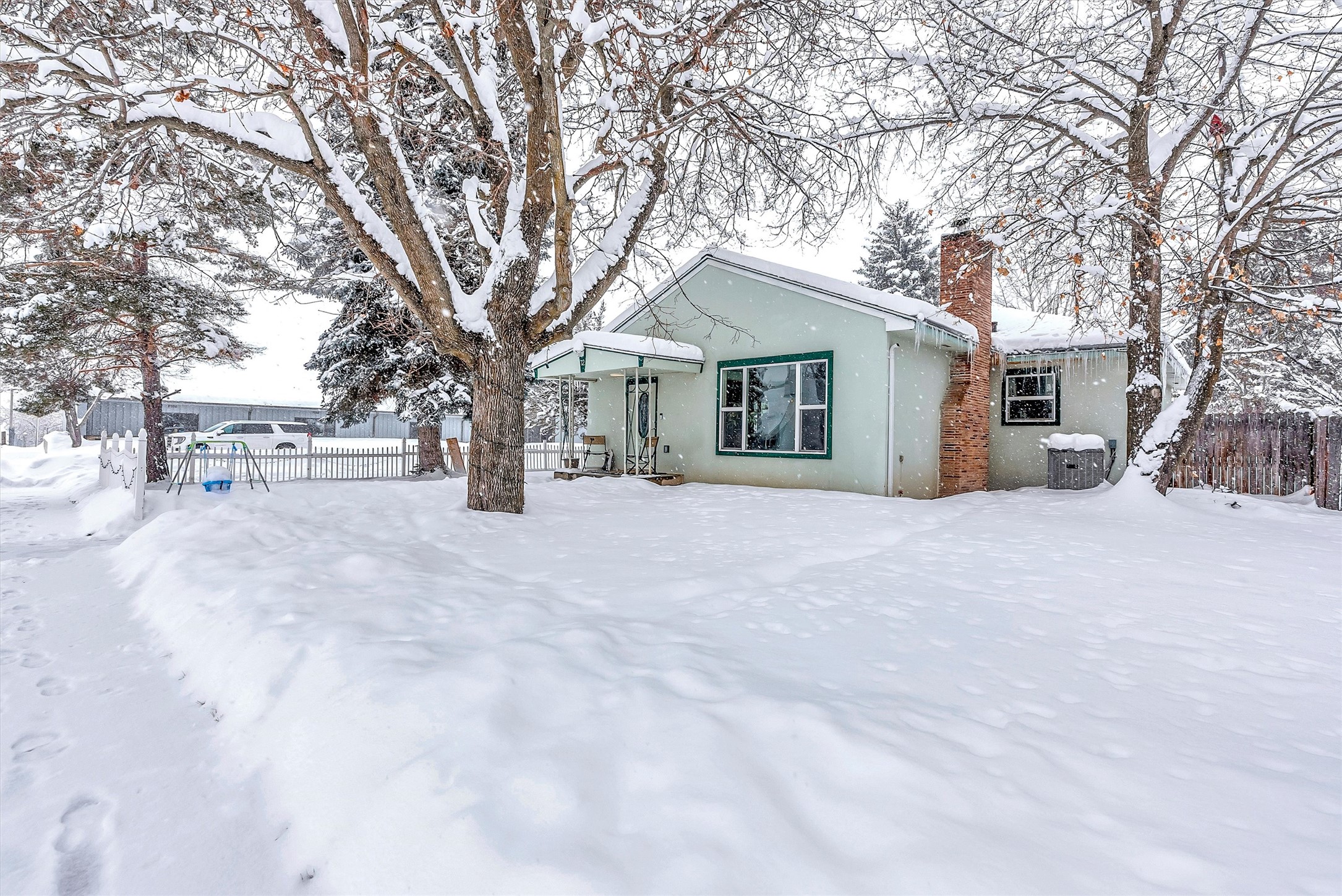 72 2nd Avenue Property Photo