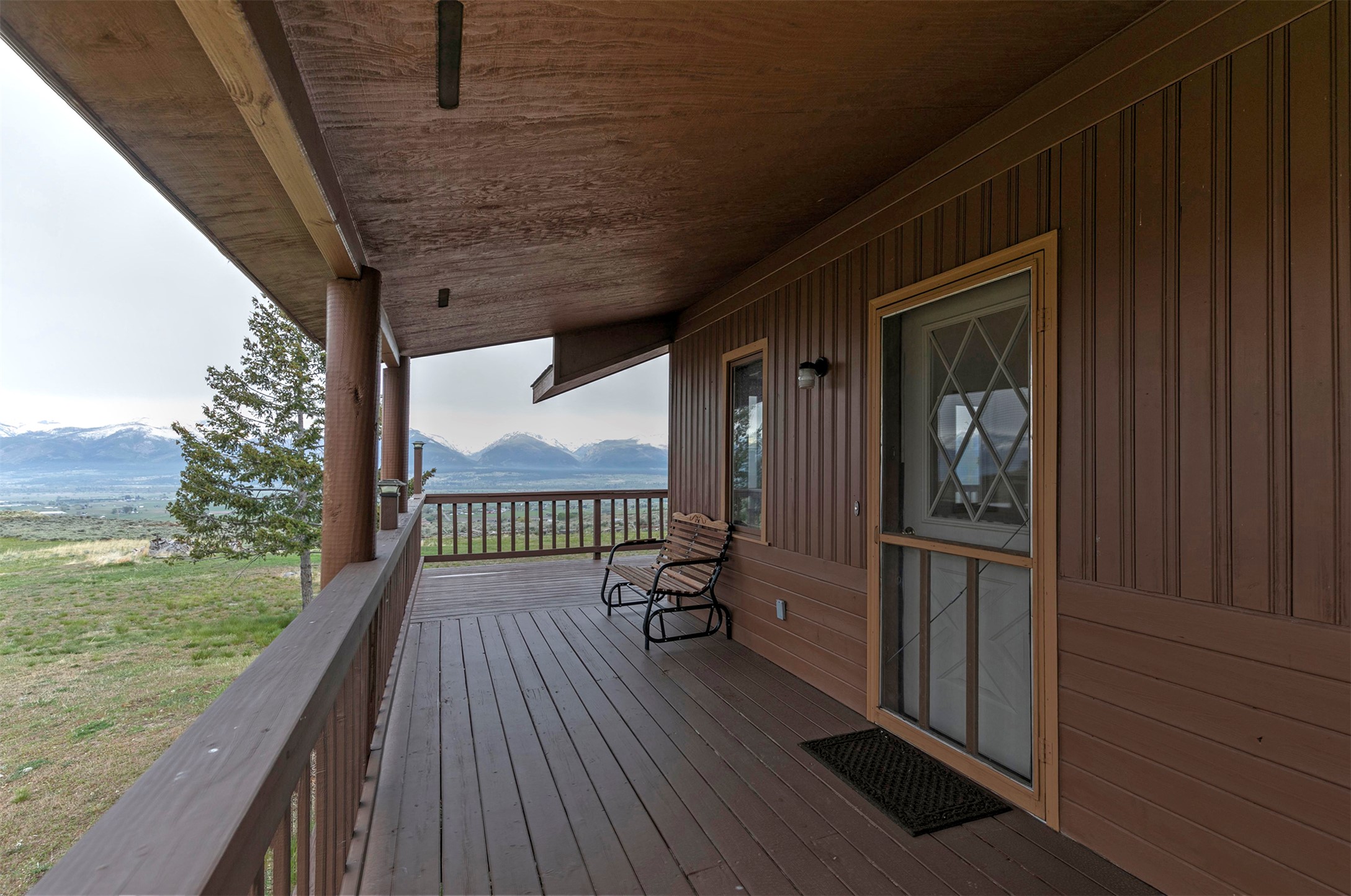 1543 Echo Mountain Road Property Photo 2