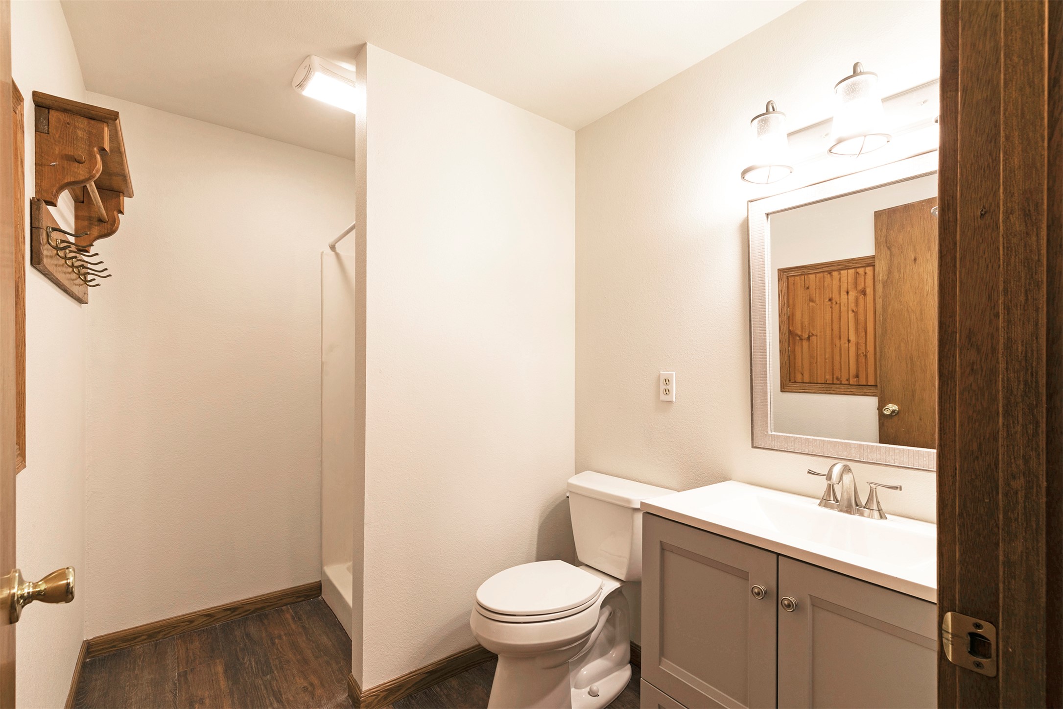 1543 Echo Mountain Road Property Photo 14