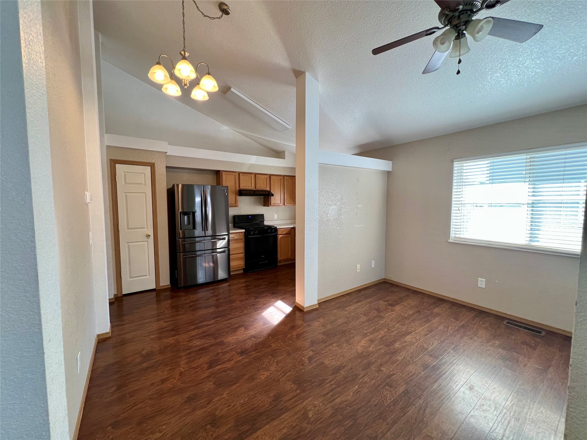 4693 Adalaide Lane Property Photo 2