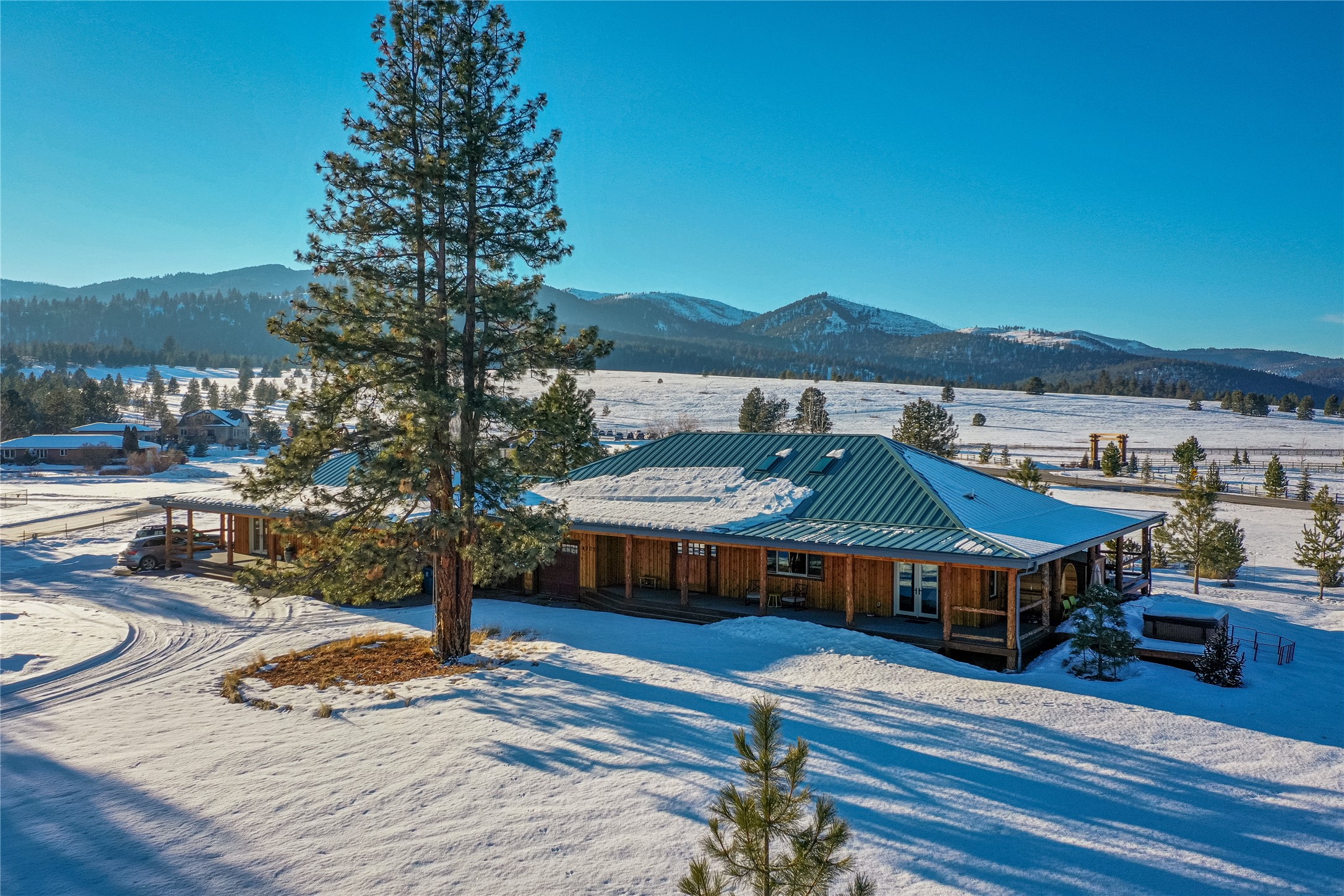 4705/4709 Wornath Road Property Photo