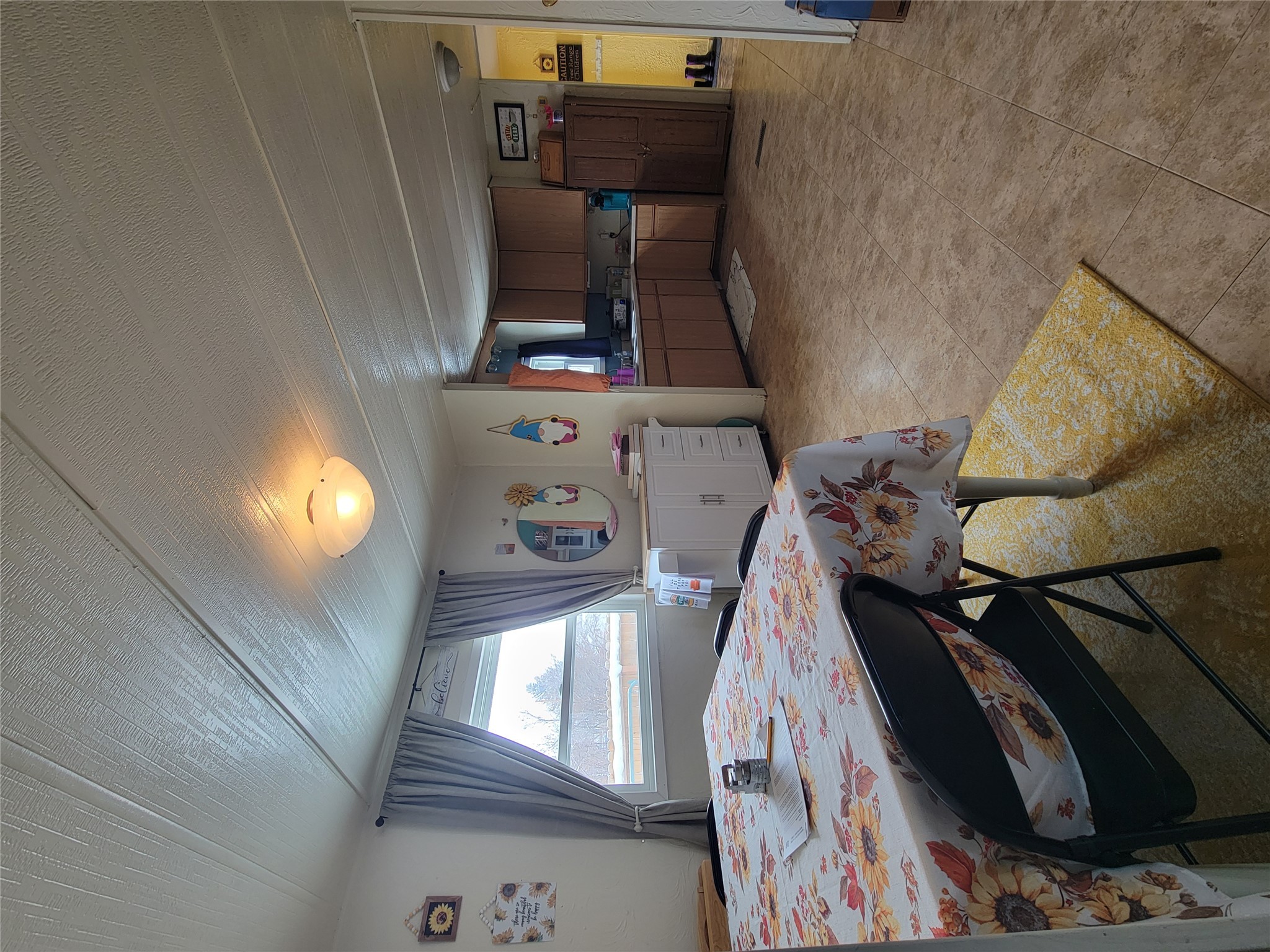206 S Minnesota Street Property Photo 7