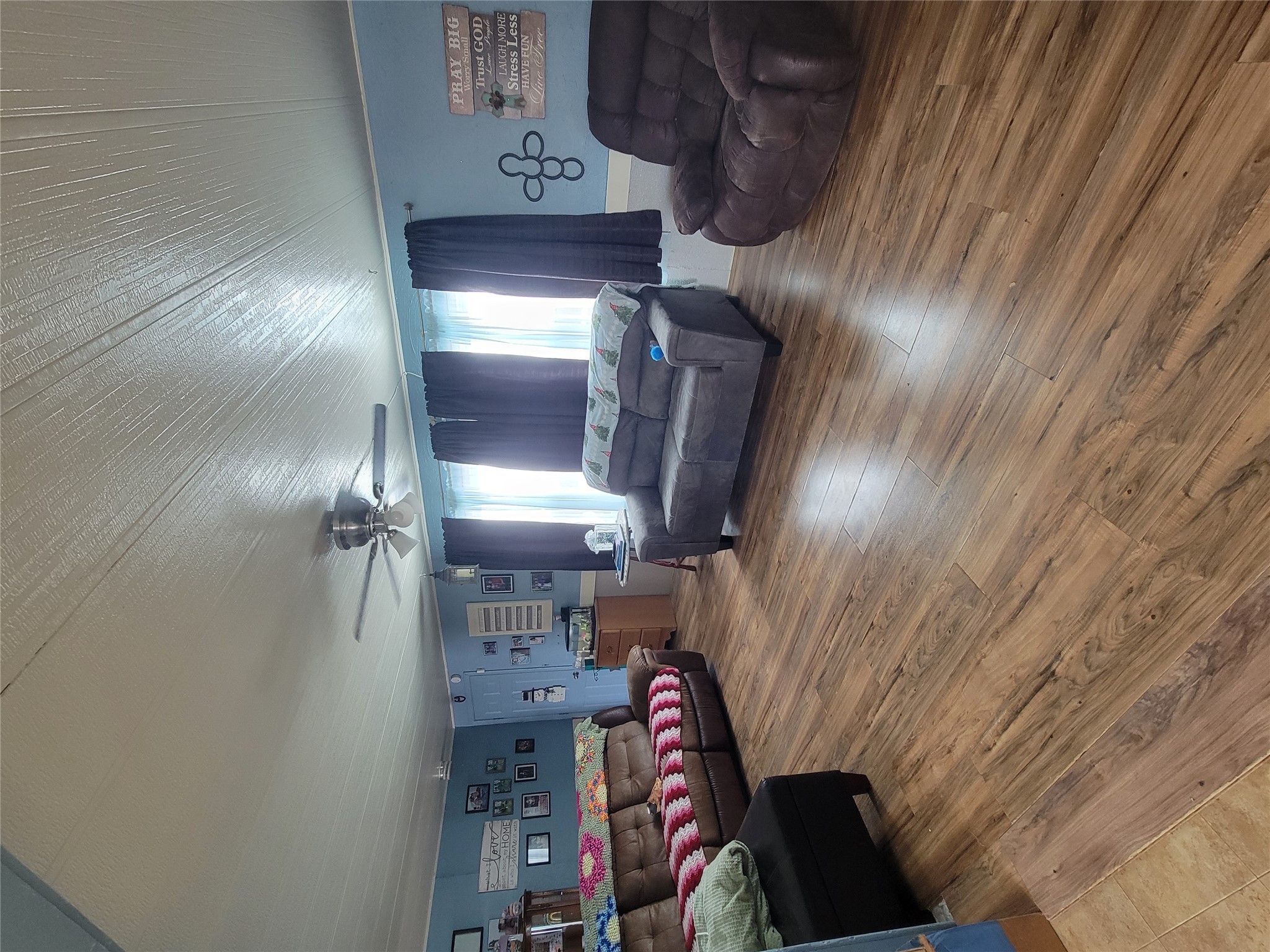 206 S Minnesota Street Property Photo 9