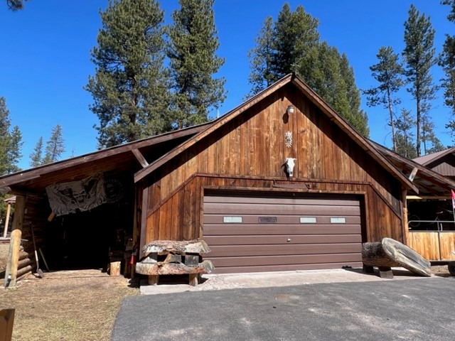 152 Chipmonk Court Property Photo 4