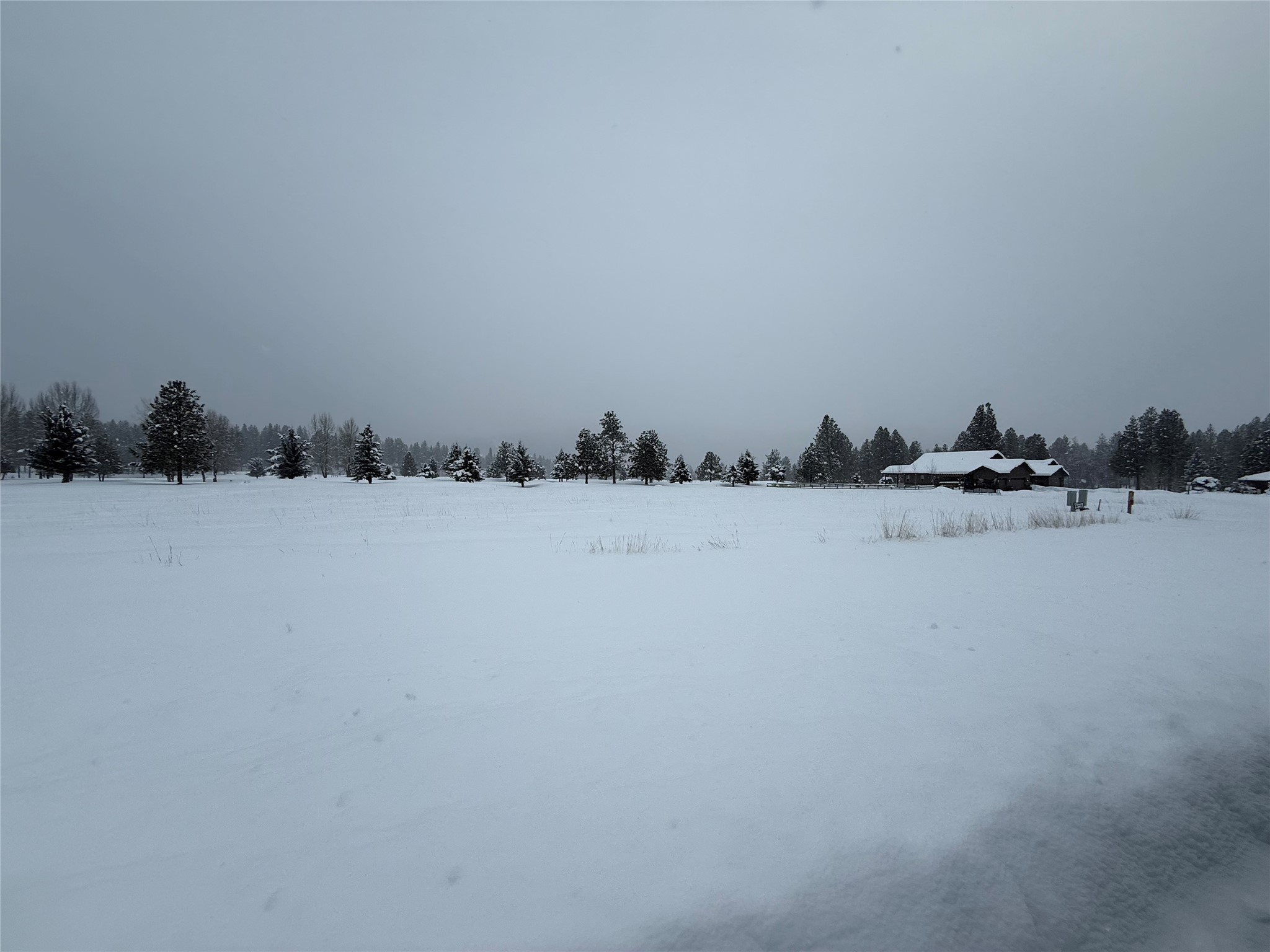 1182 Golf View Drive Property Photo 6