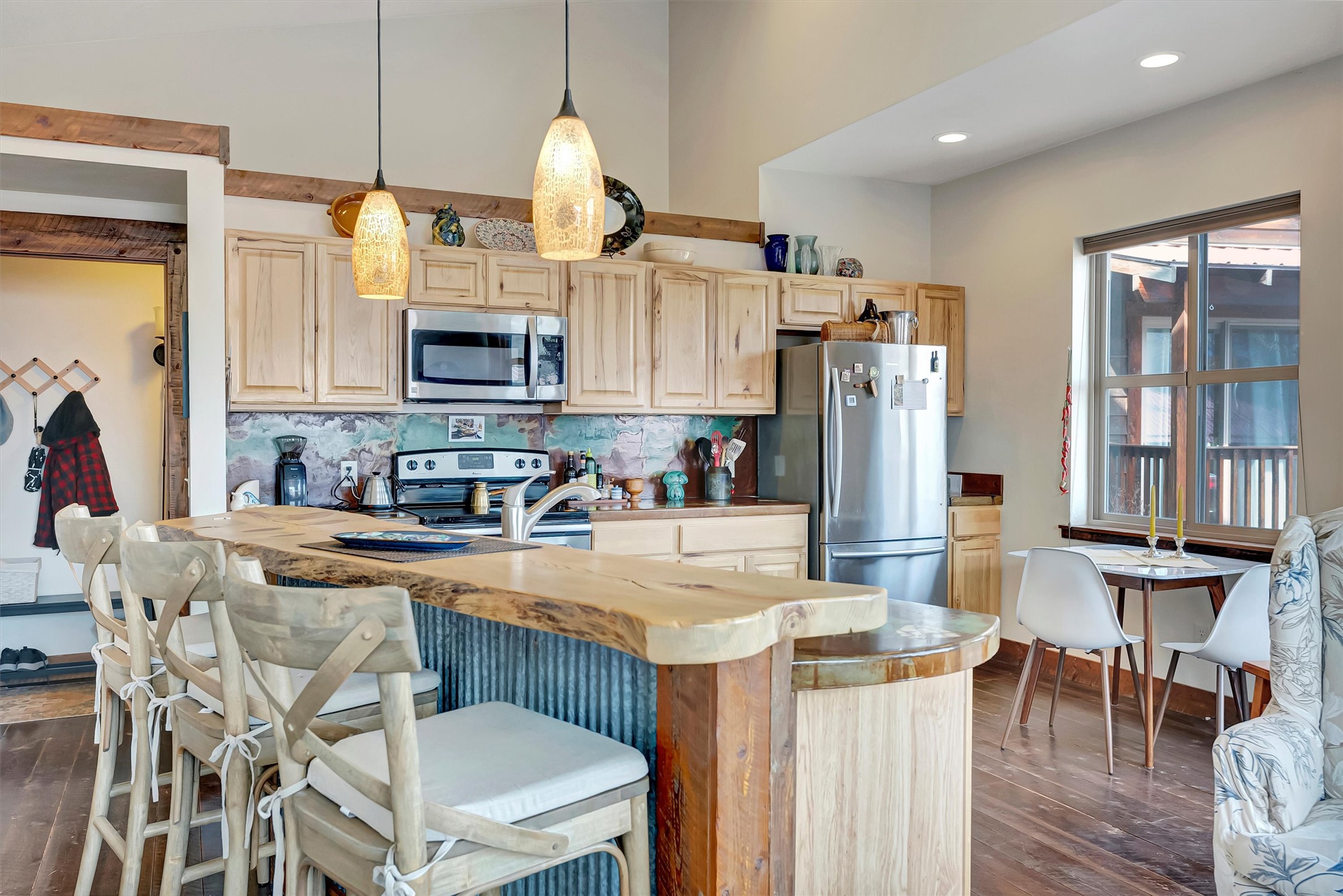 6212 Brewery Way Property Photo 10